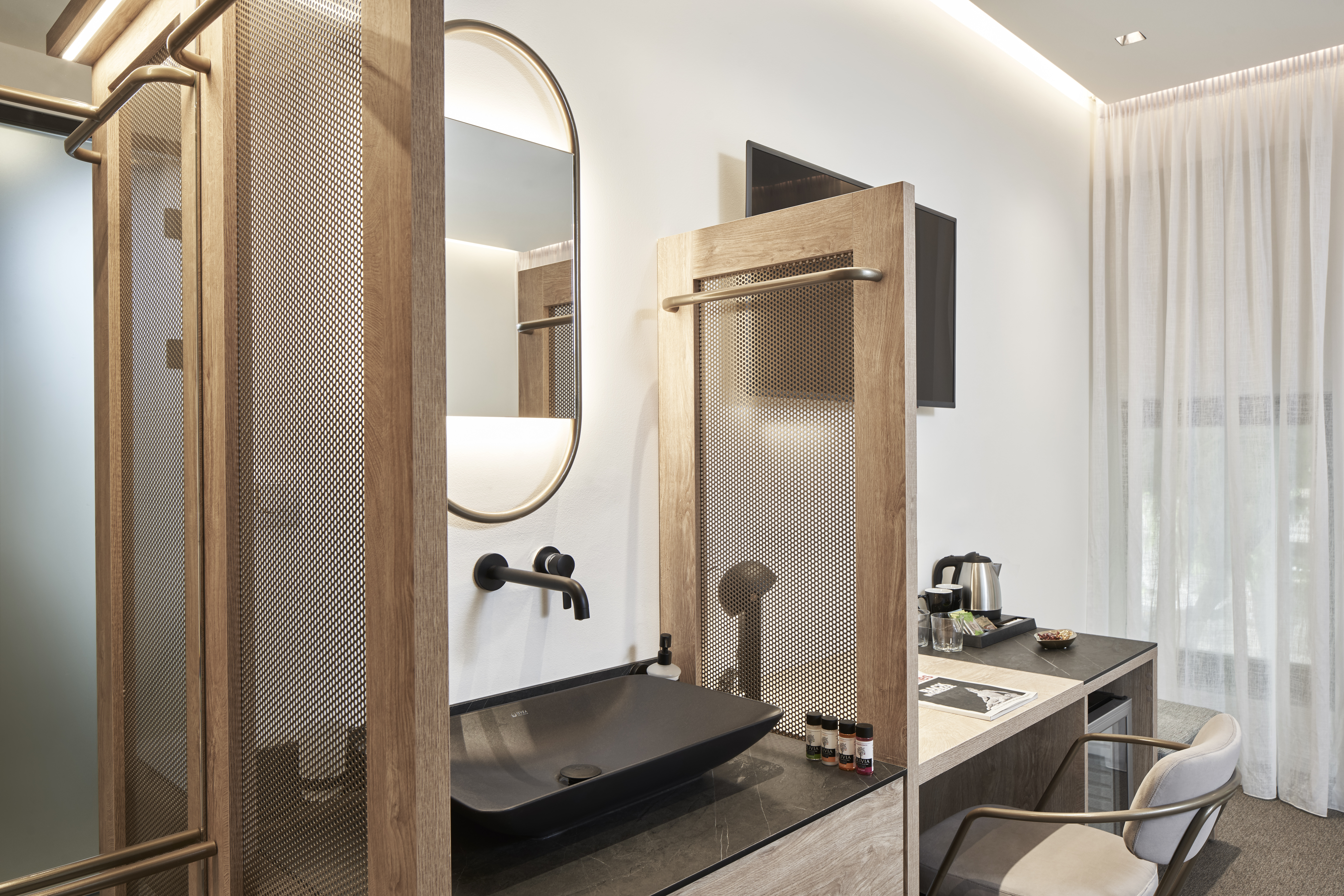 Double or Twin Standard