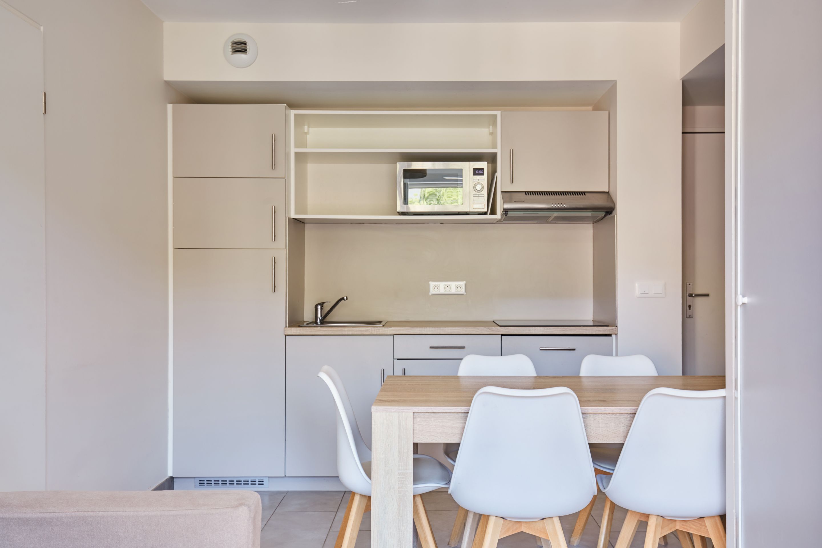 Apartment Capacity 6 Two Bedrooms