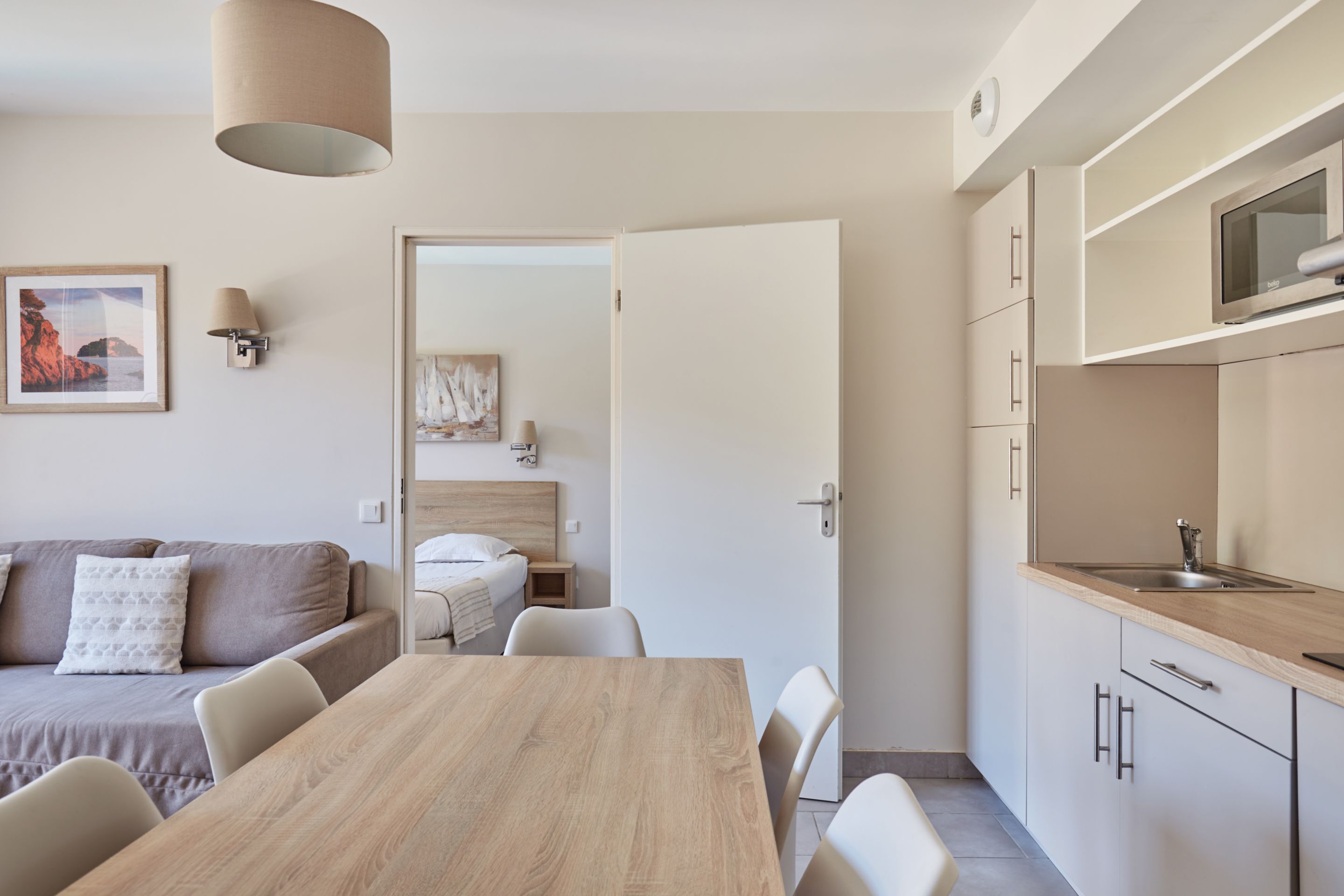 Apartment Capacity 6 Two Bedrooms