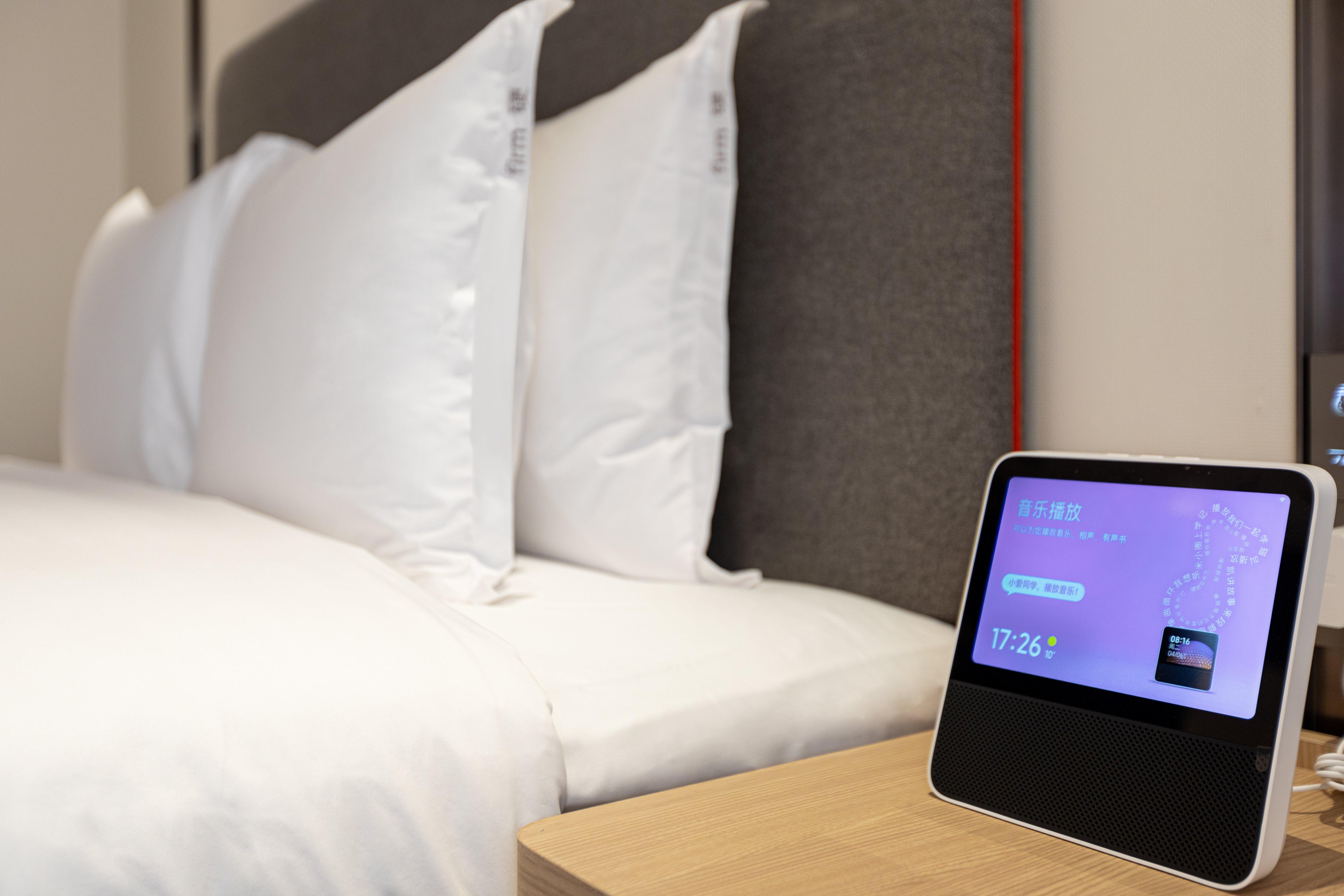 Double King Size Bed