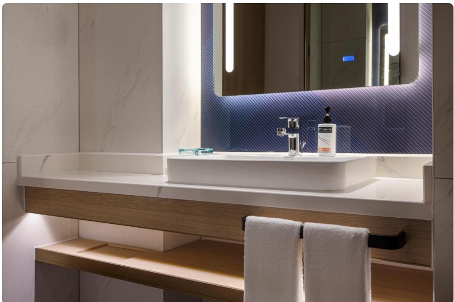 Double King Size Bed