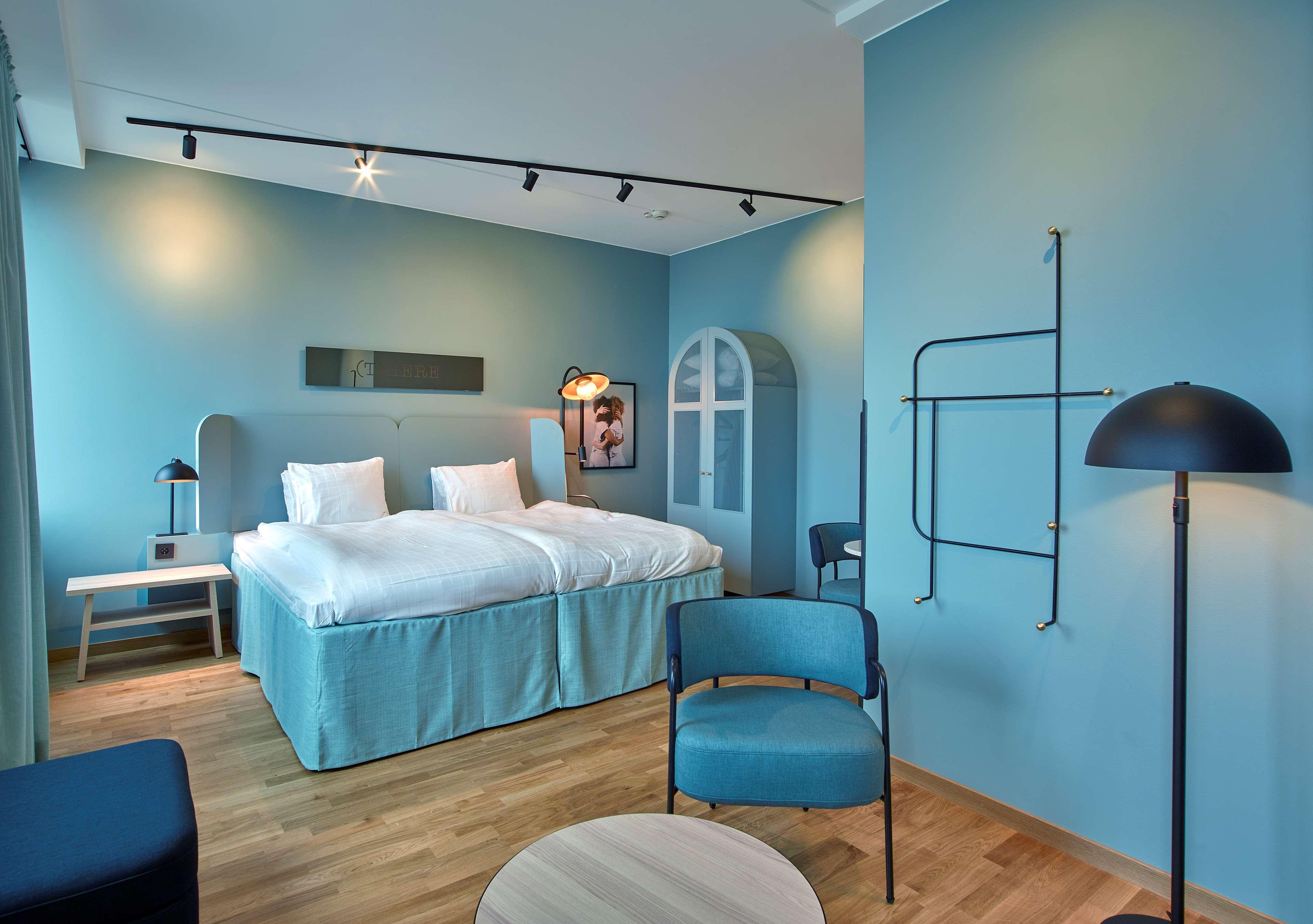 Family Room Superior