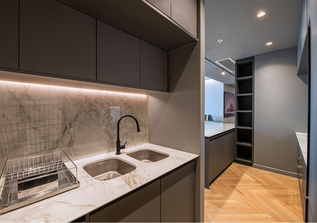 Apartment Three Bedrooms Two Bathrooms