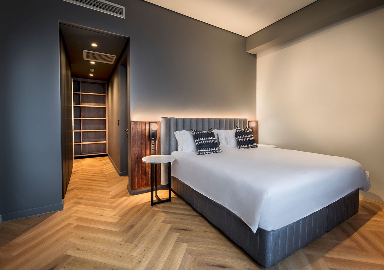 Apartment Three Bedrooms Two Bathrooms