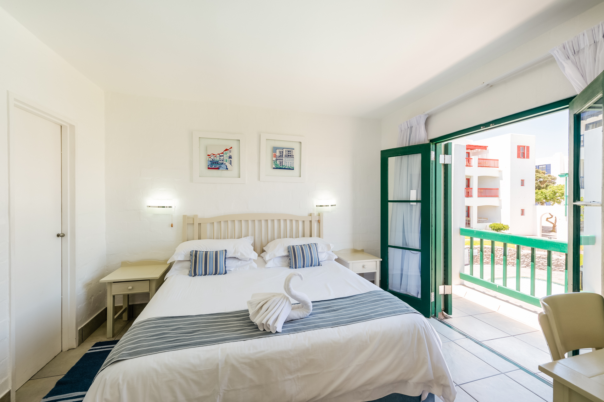 Apartment Two Bedrooms Two Bathrooms