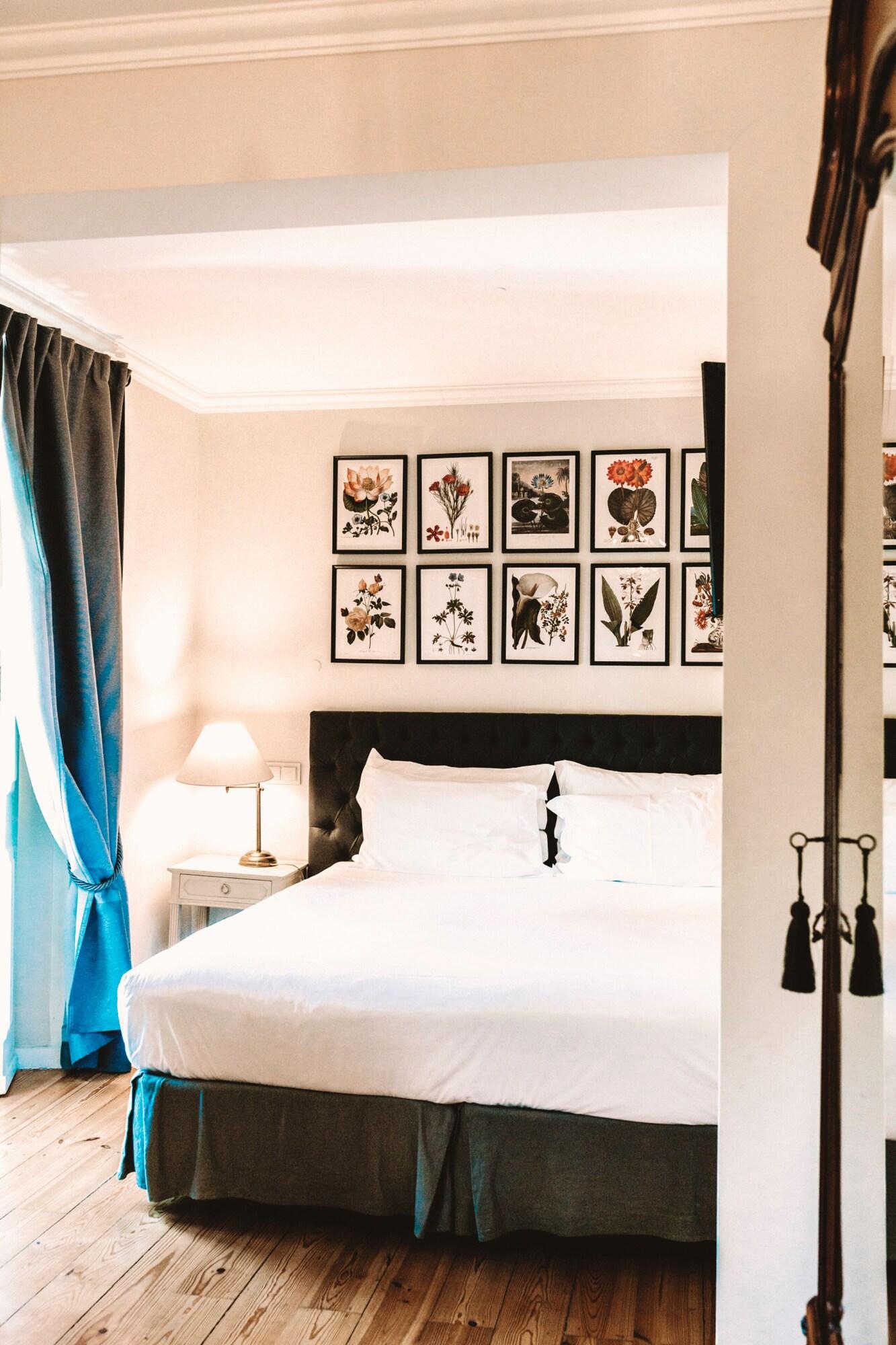 Junior Suite King Size Bed