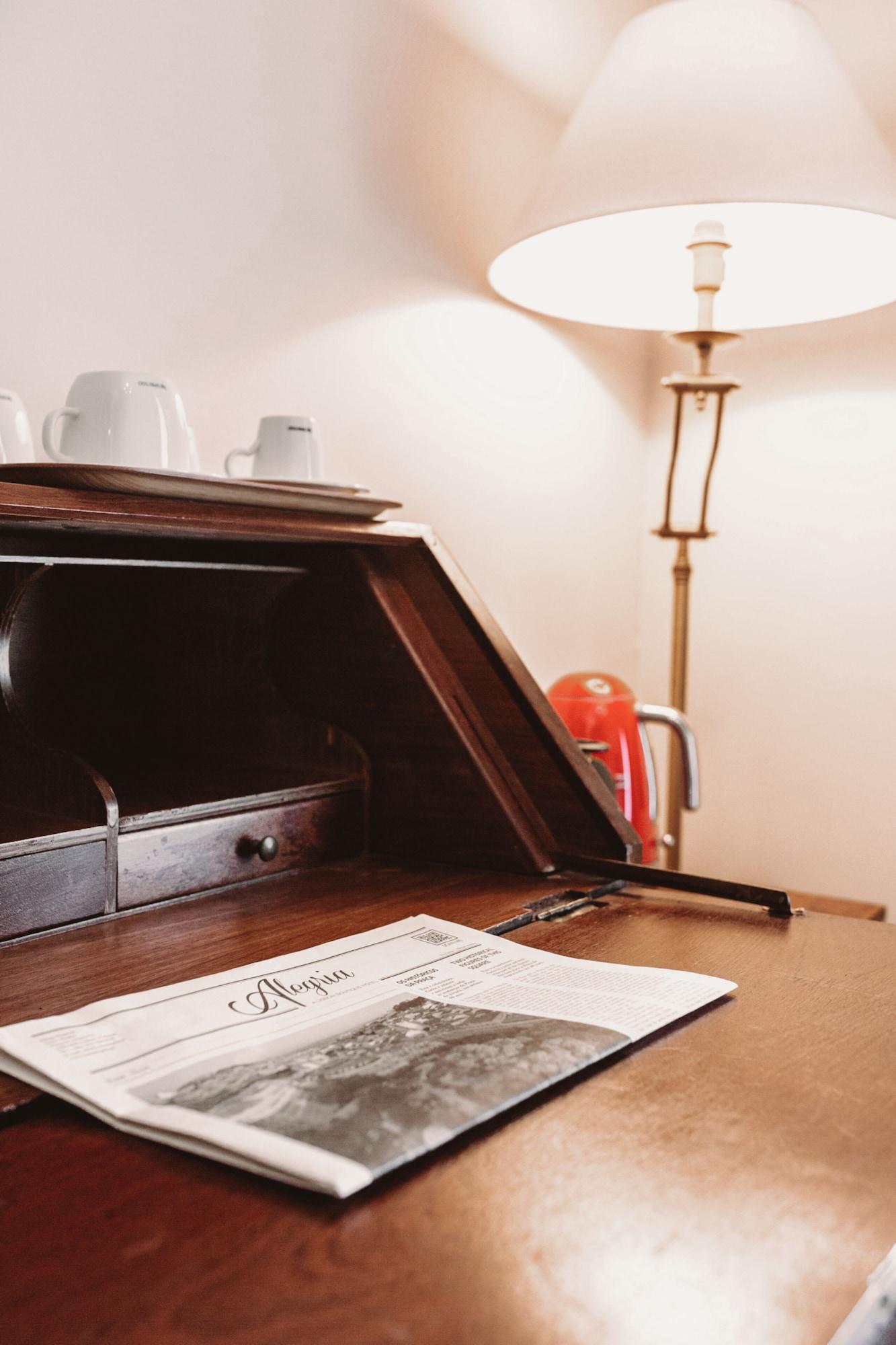 Junior Suite King Size Bed