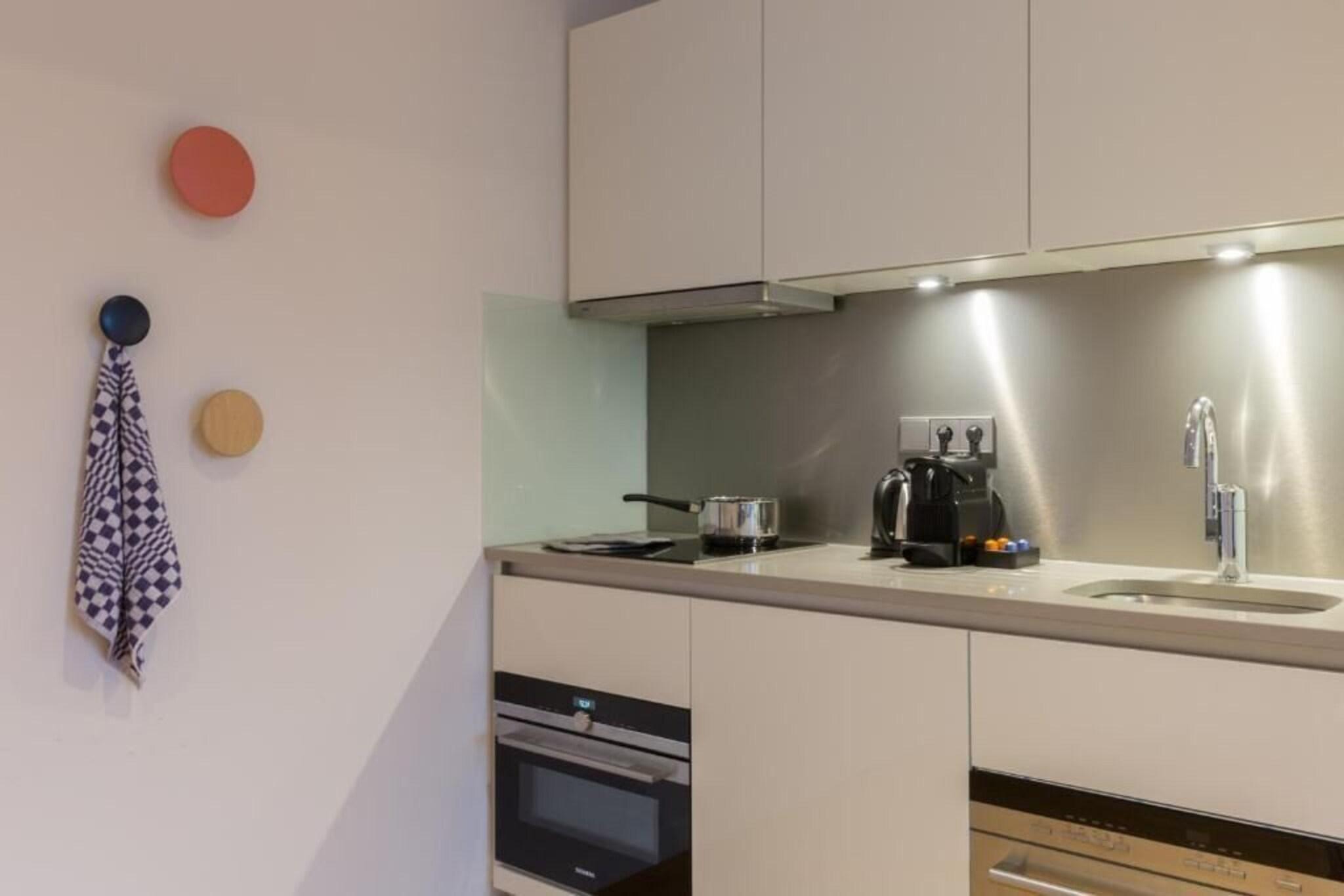 Apartment King Bed One Bedroom 