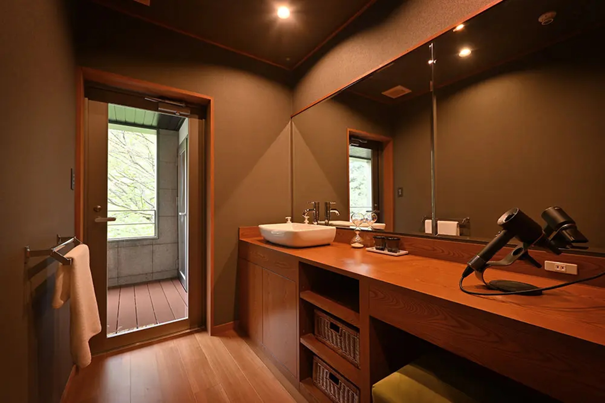 Triple Japanese Room