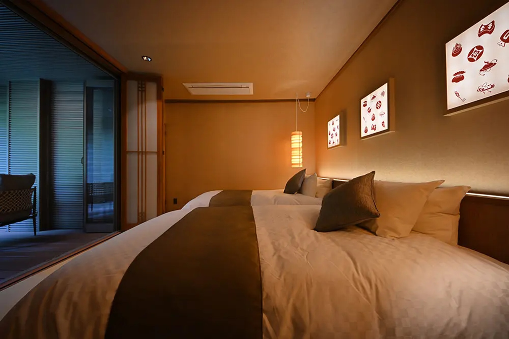 Triple Japanese Room