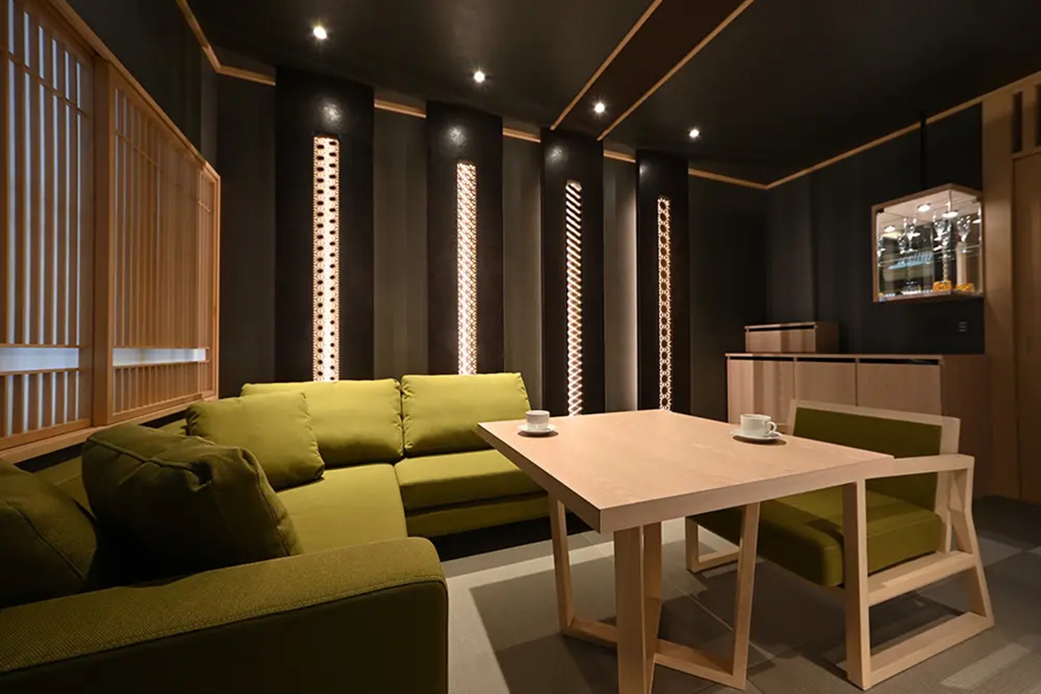 Double Single Japanese Room