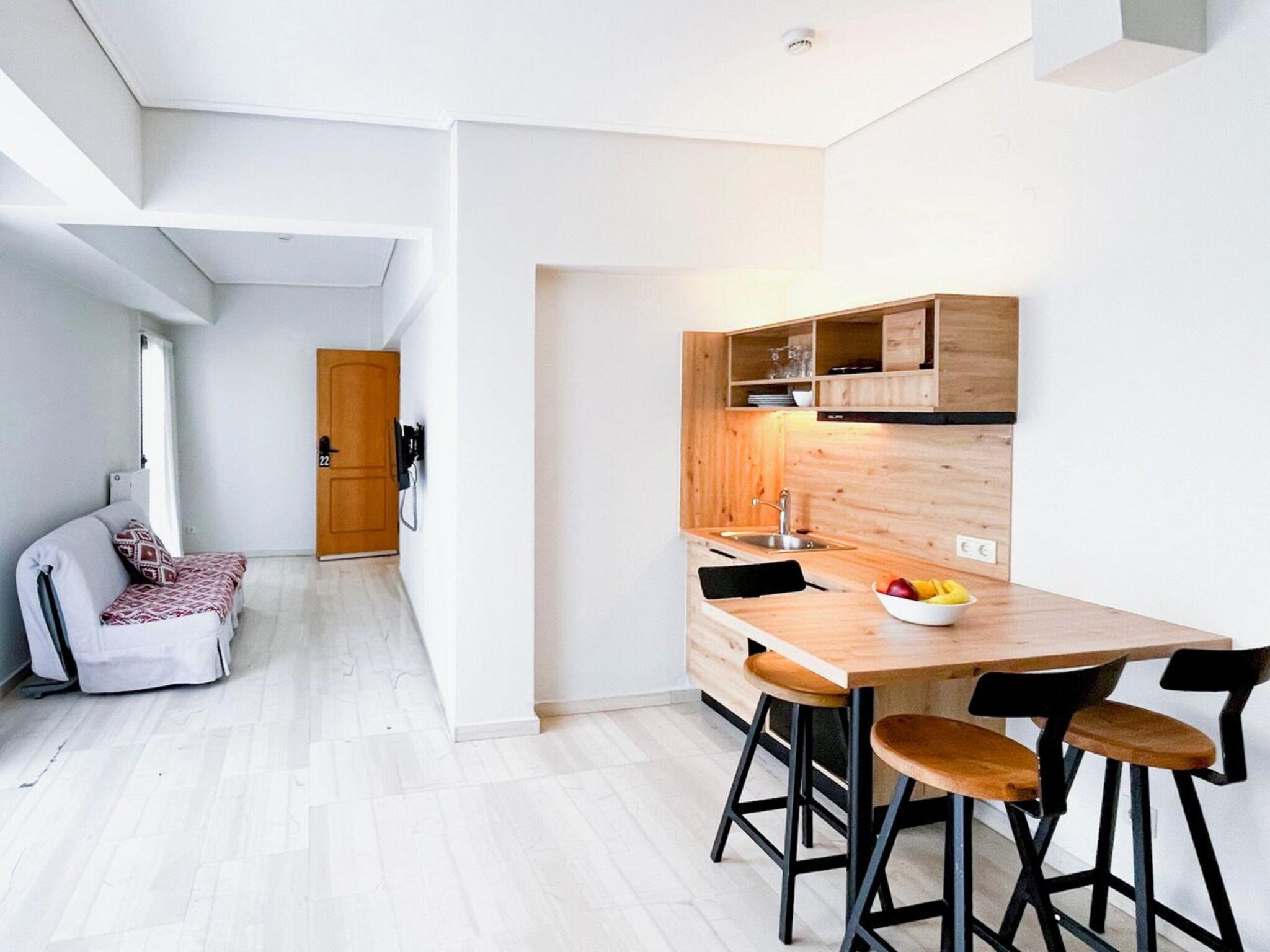 Family Room Queen Size Bed