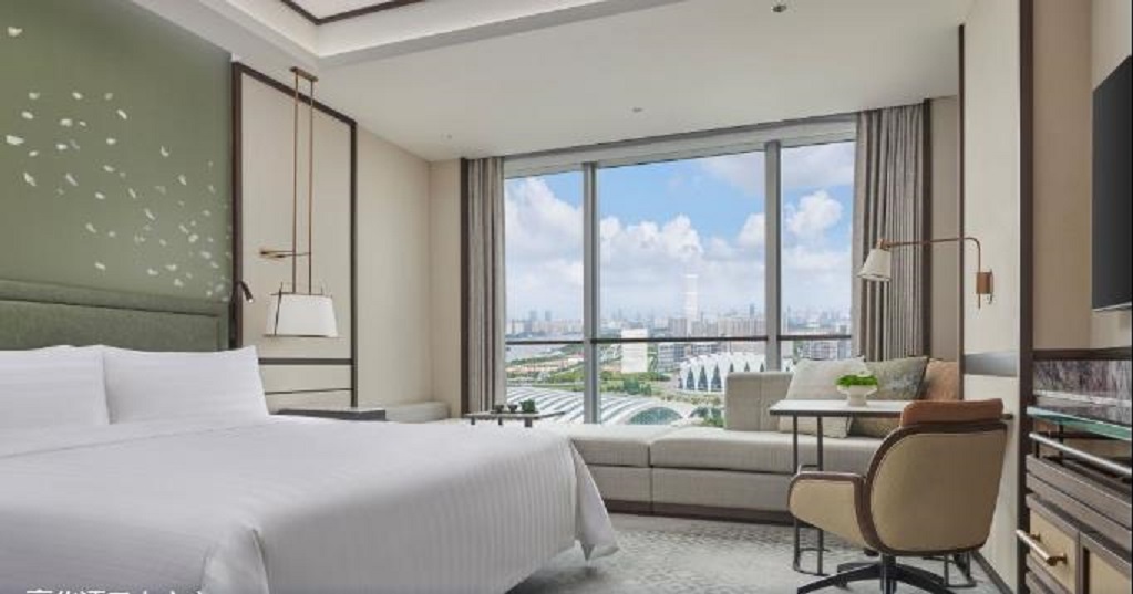 Double Deluxe with Views