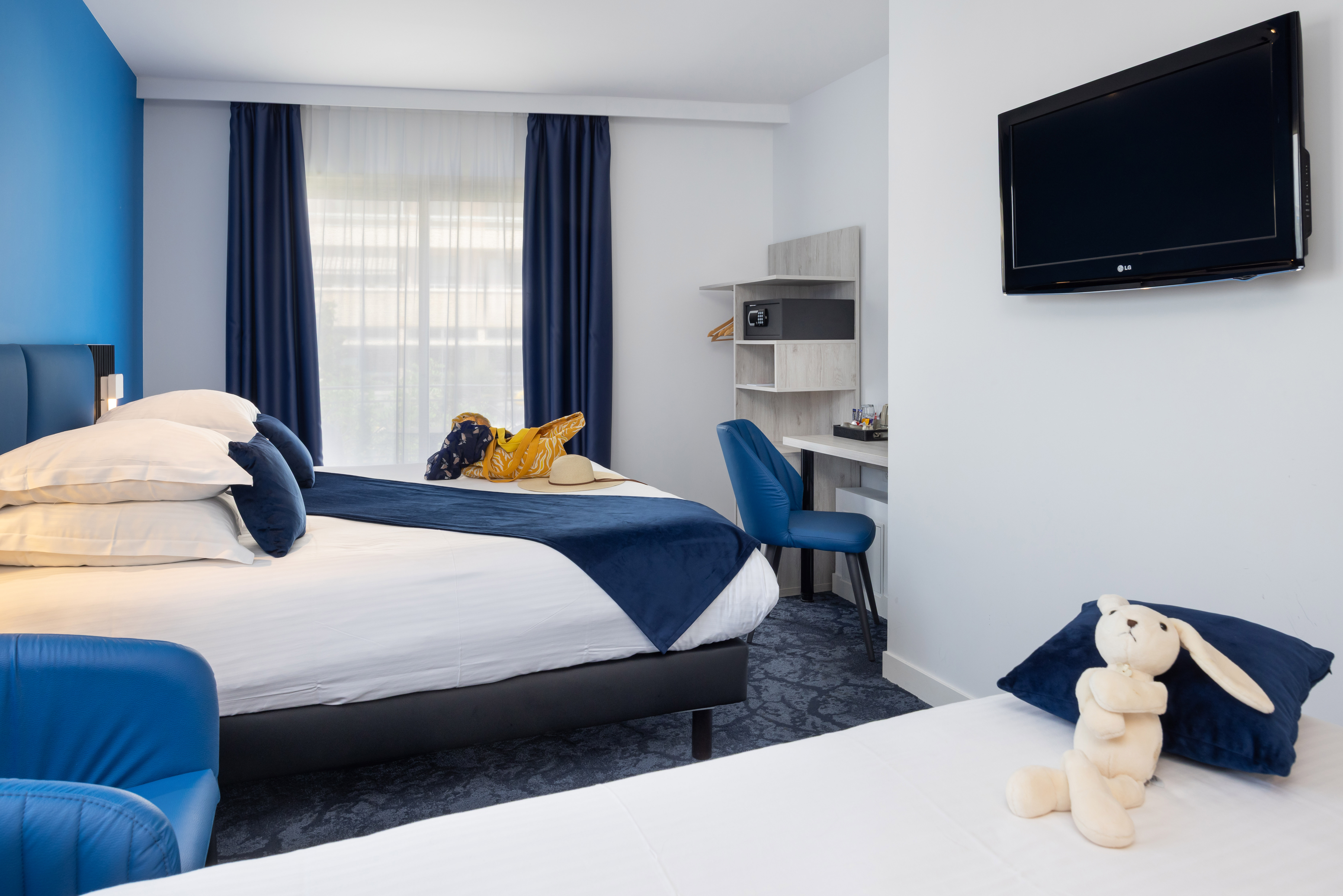 Family Room Capacity 3