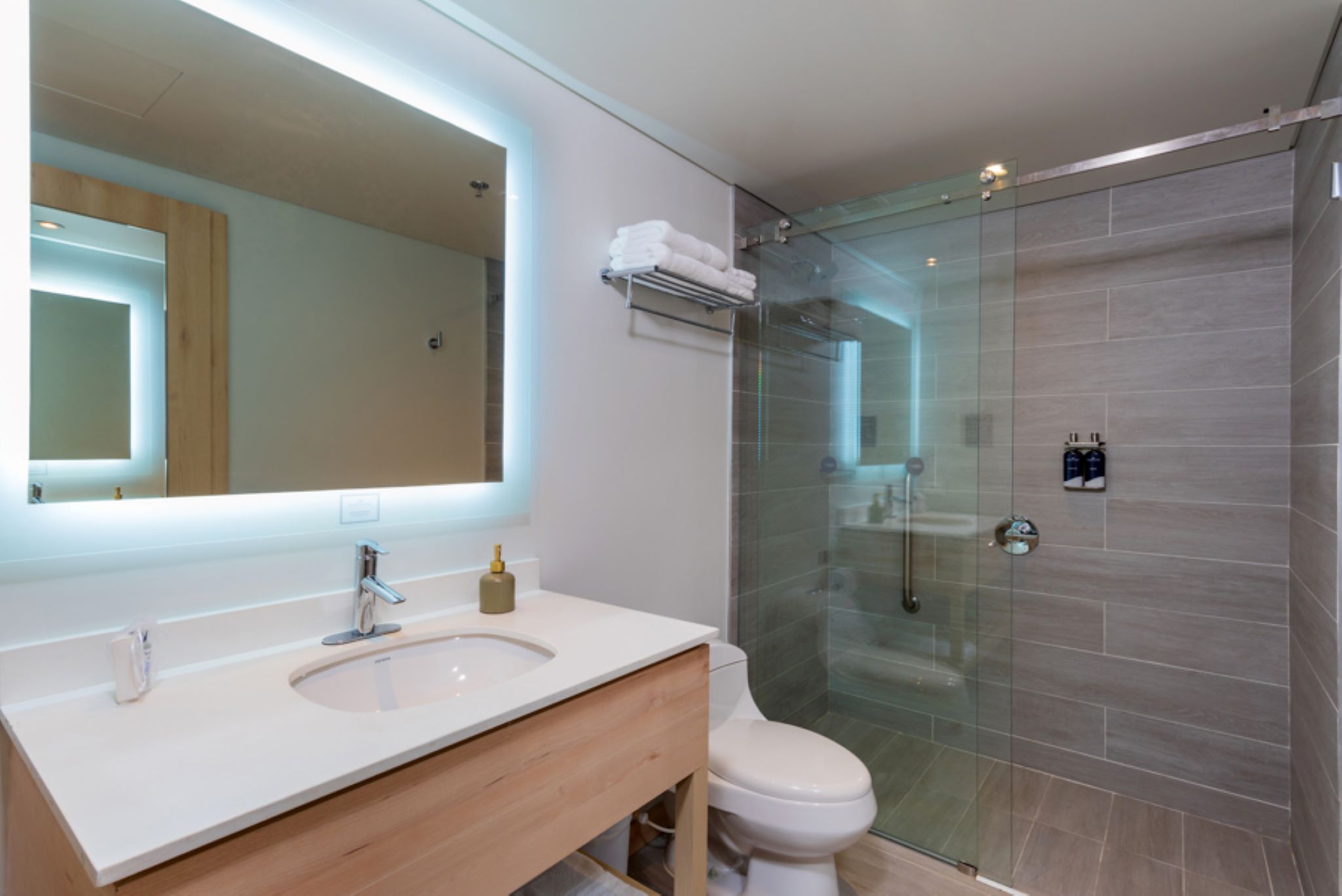 Junior Suite Deluxe with Balcony