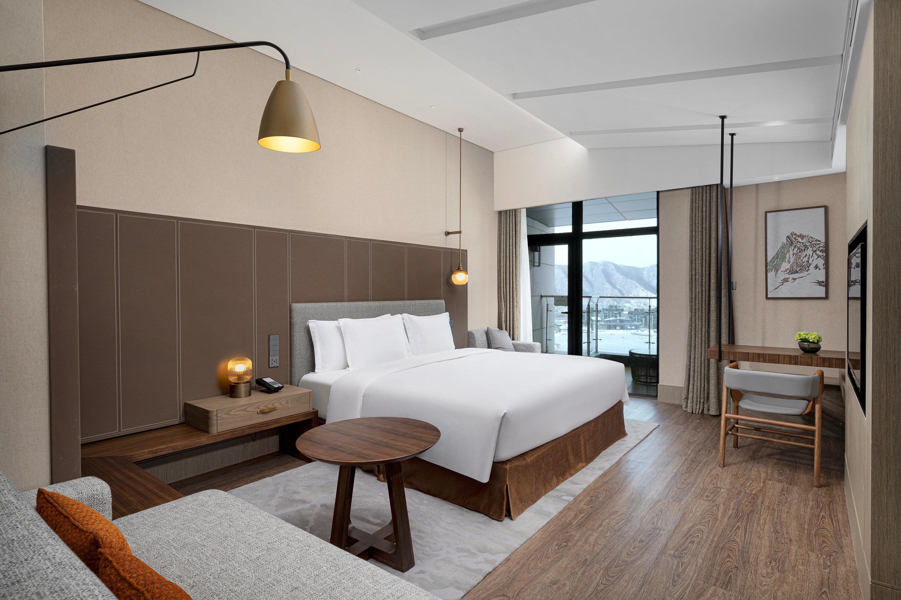 Room Premium King Bed