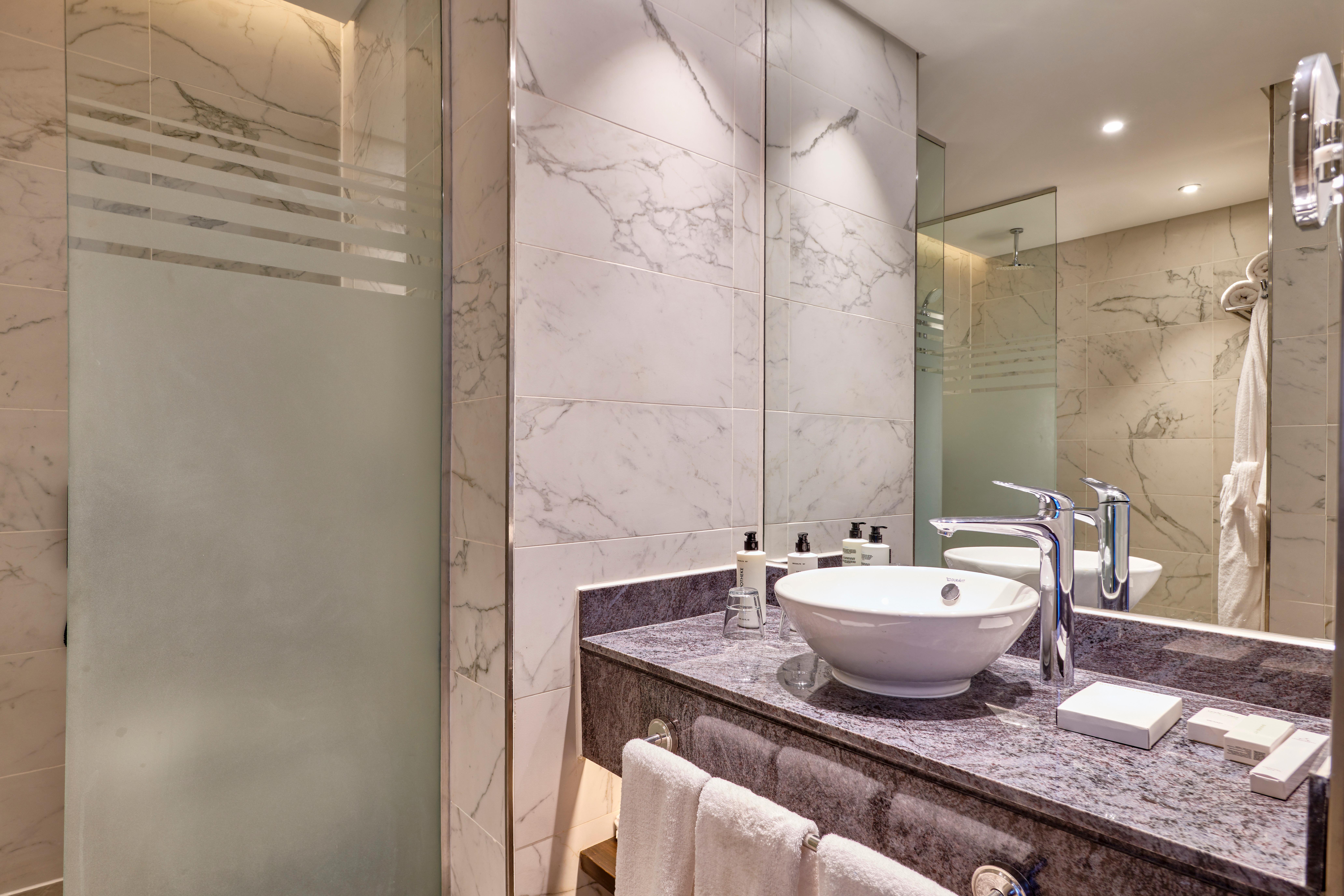 Double King Size Bed