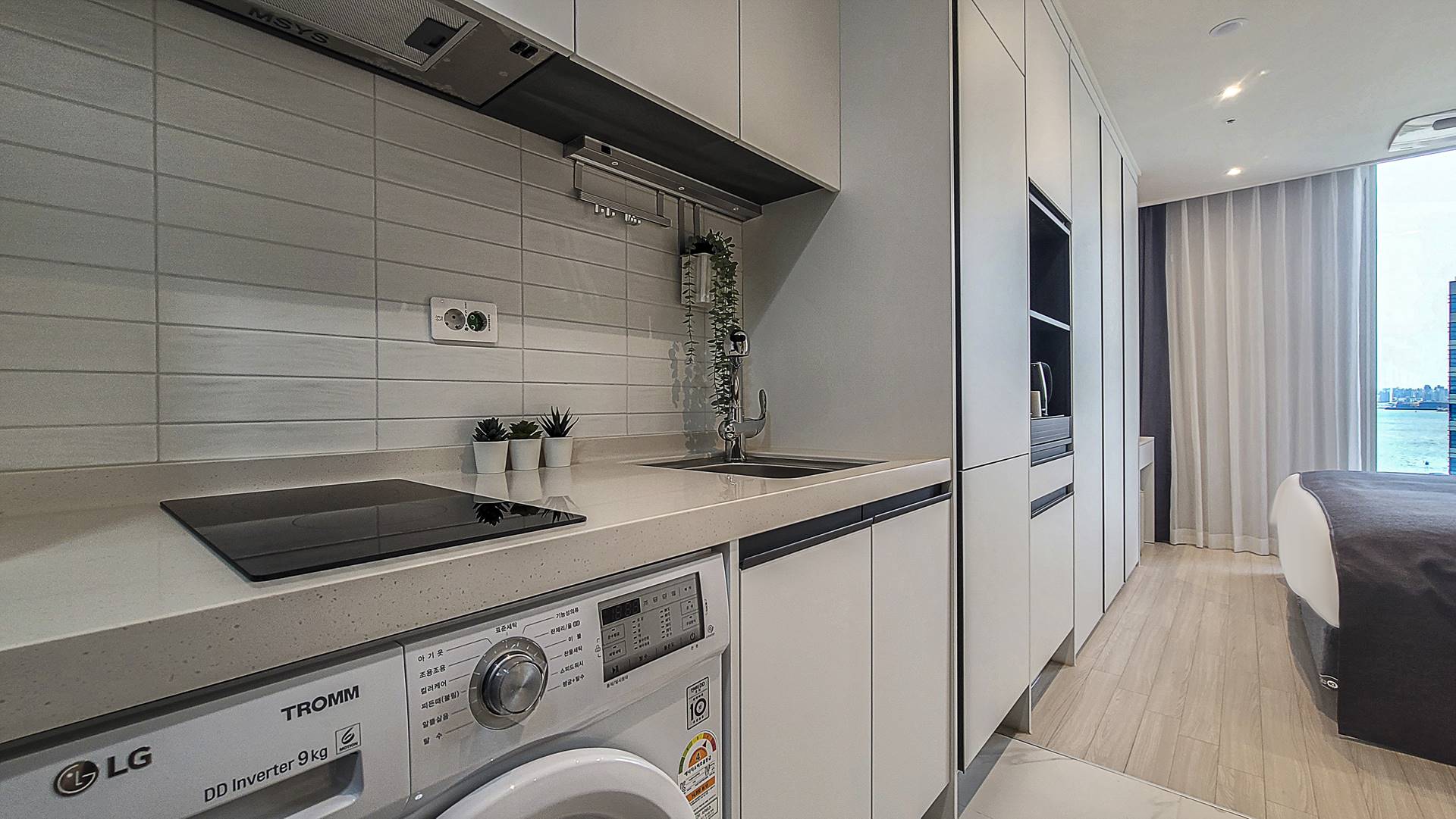 Room Ocean View King Bed