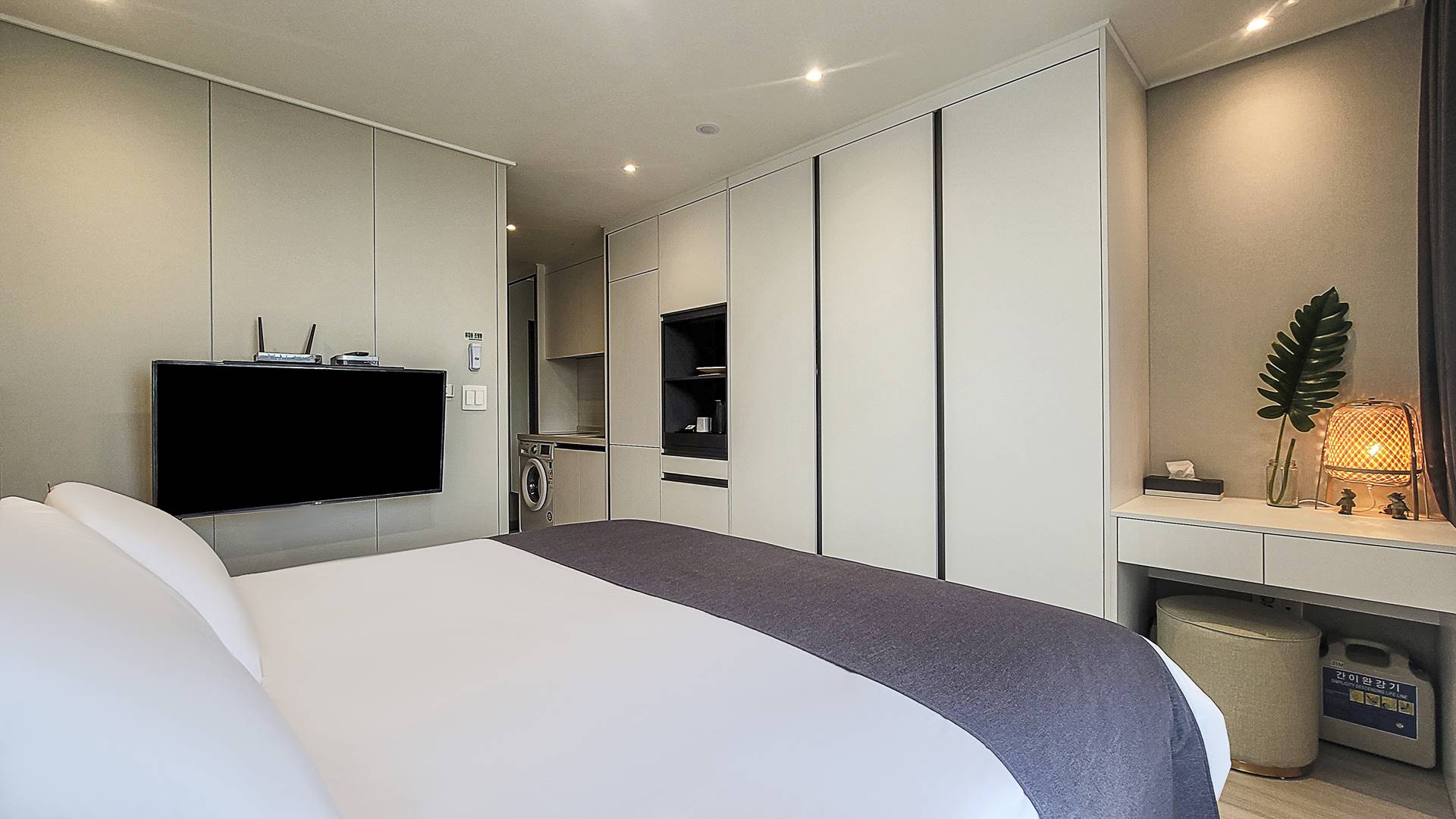 Room Ocean View King Bed