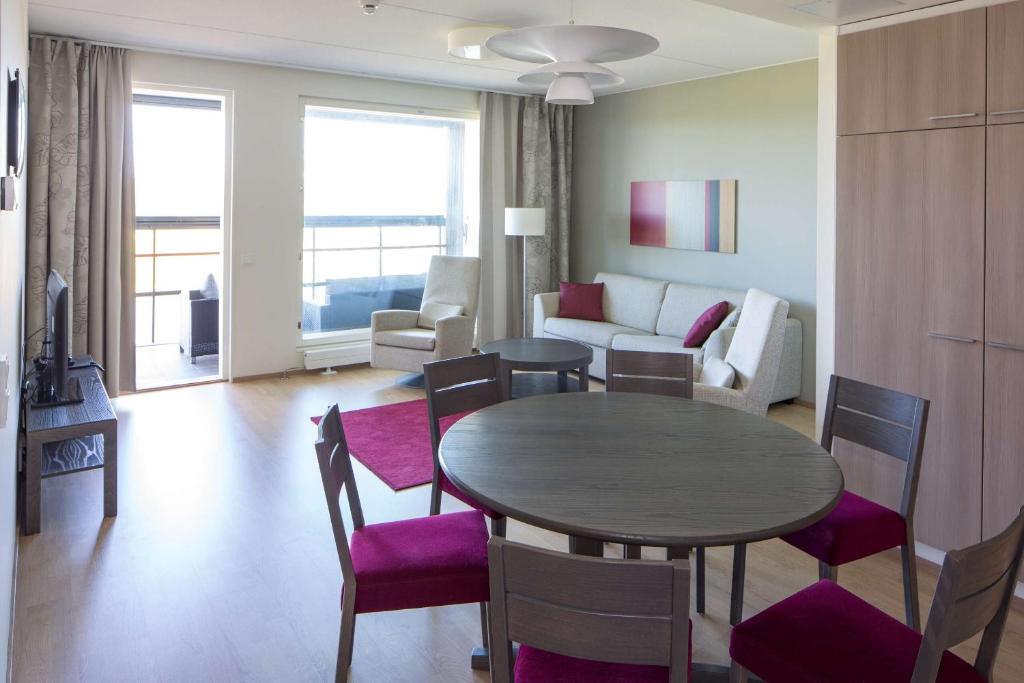 Apartment Three Bedrooms