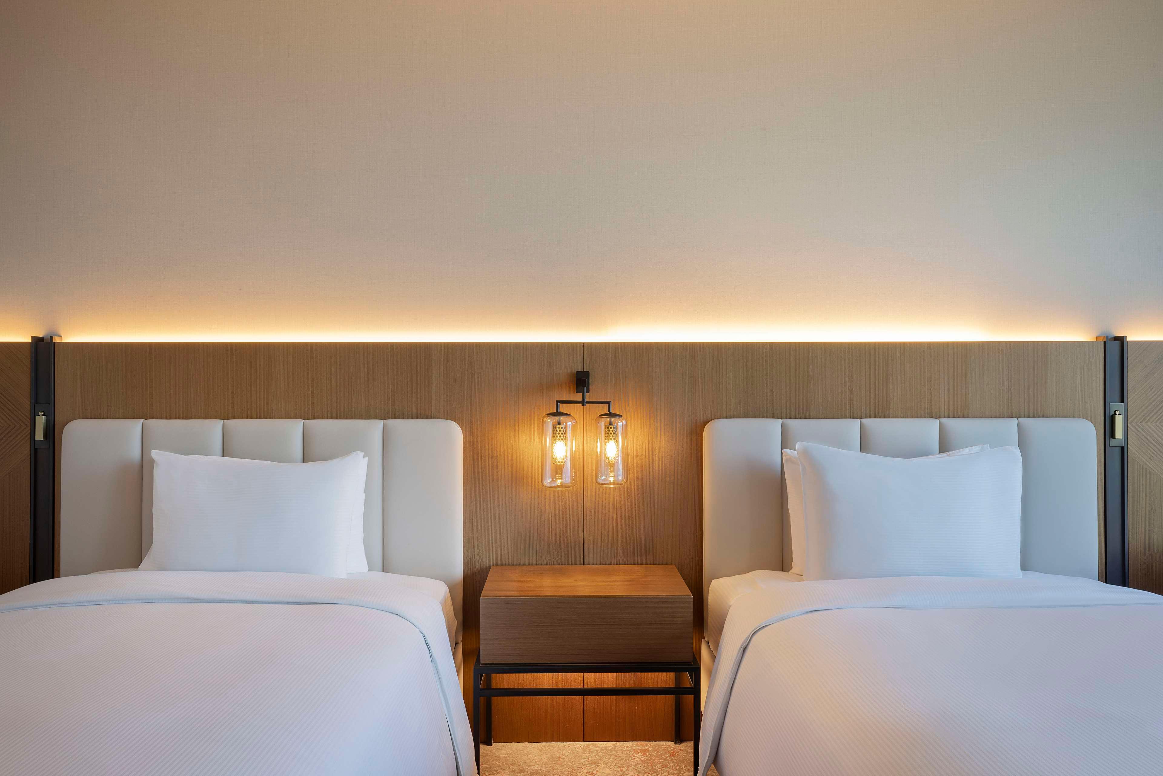 Apartment Connecting Room