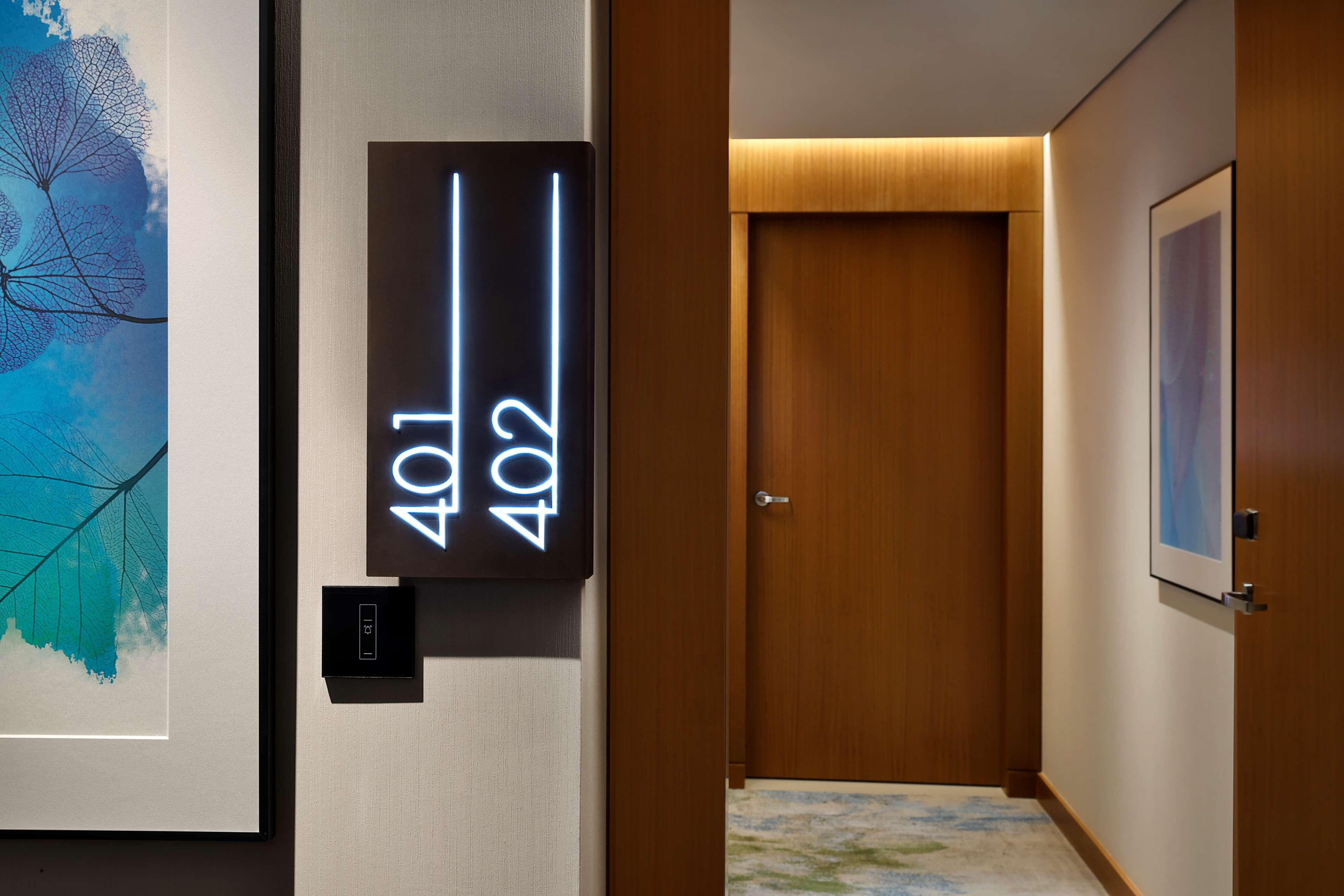 Apartment Connecting Room