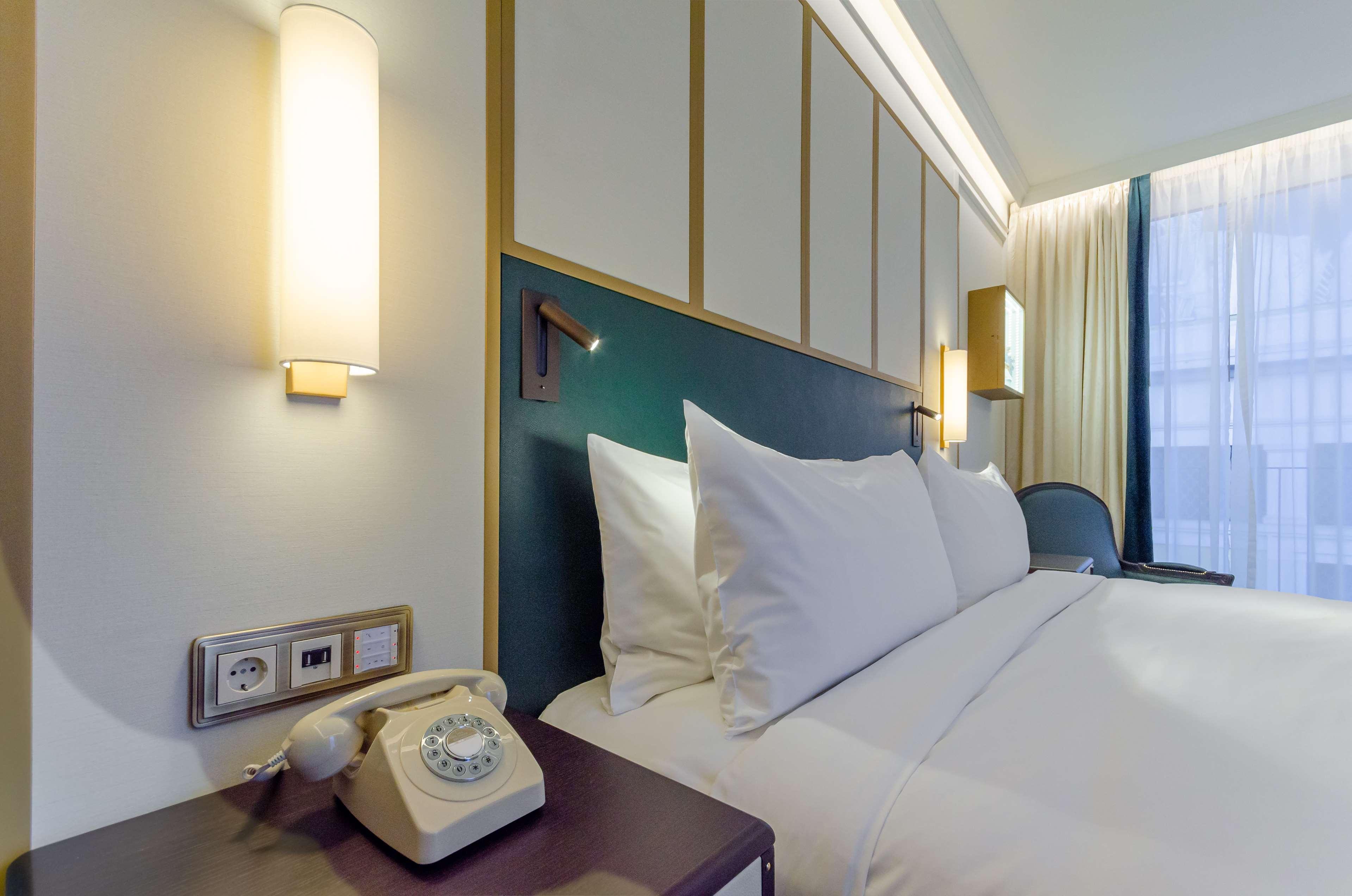 Double Premium King Bed