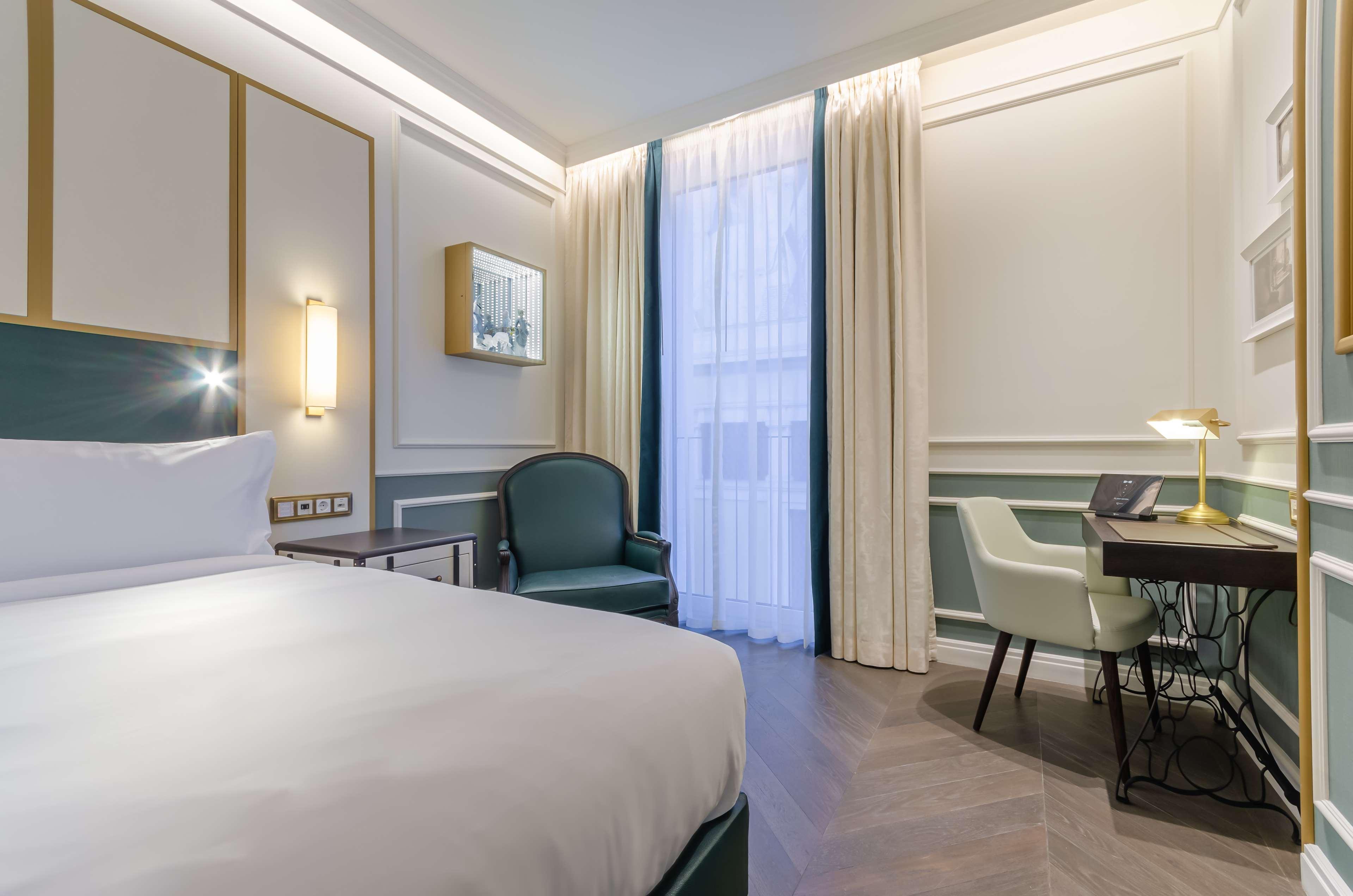 Double Premium King Bed