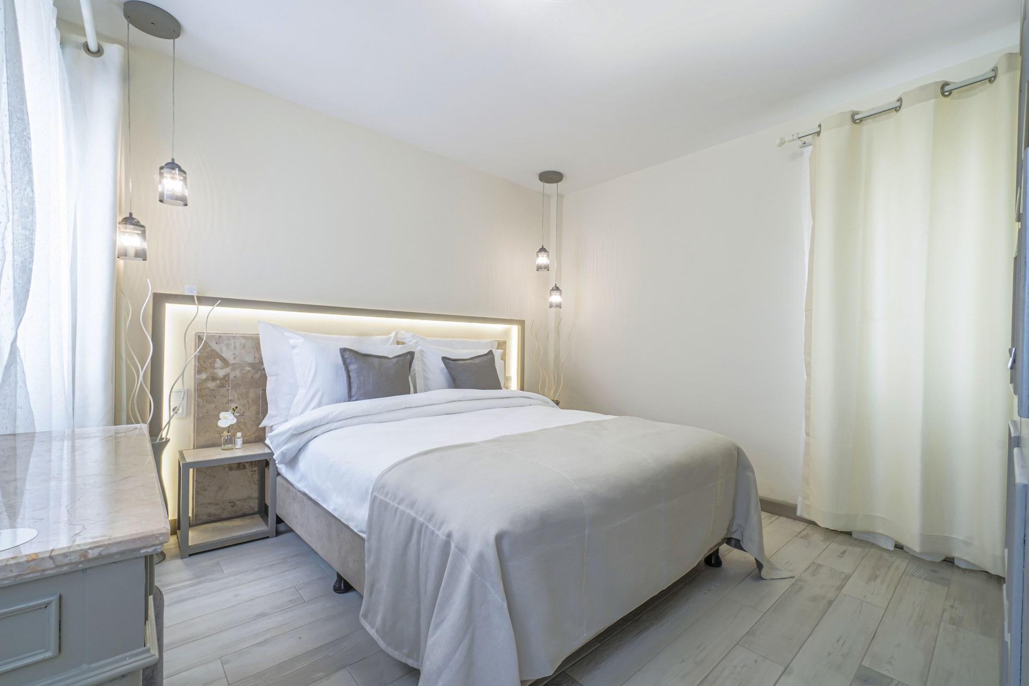 Double or Twin Superior