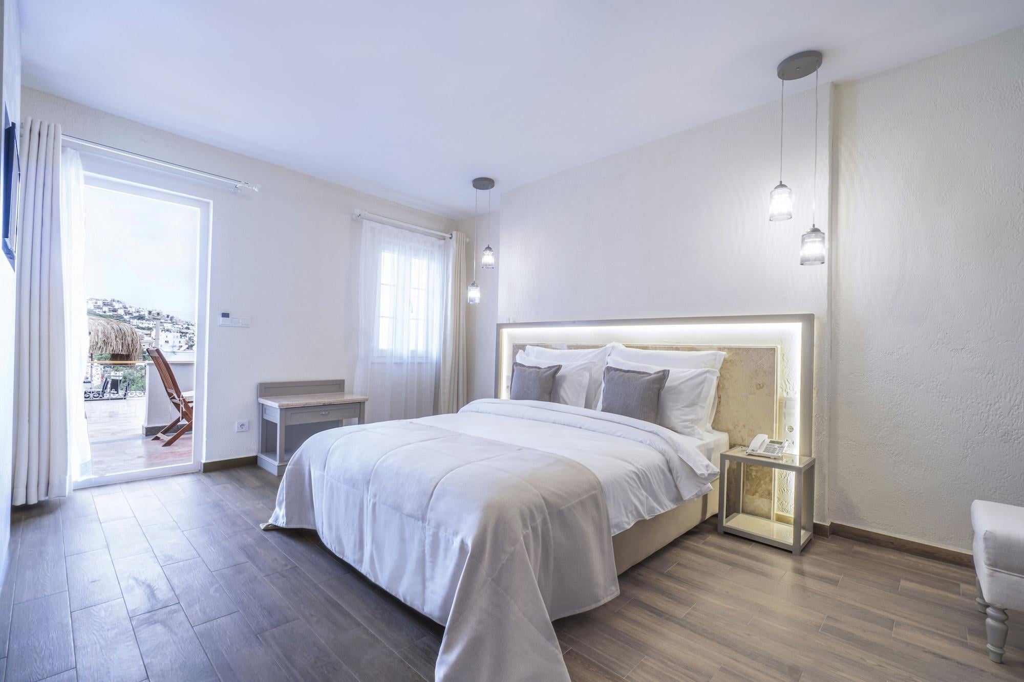 Double or Twin Deluxe