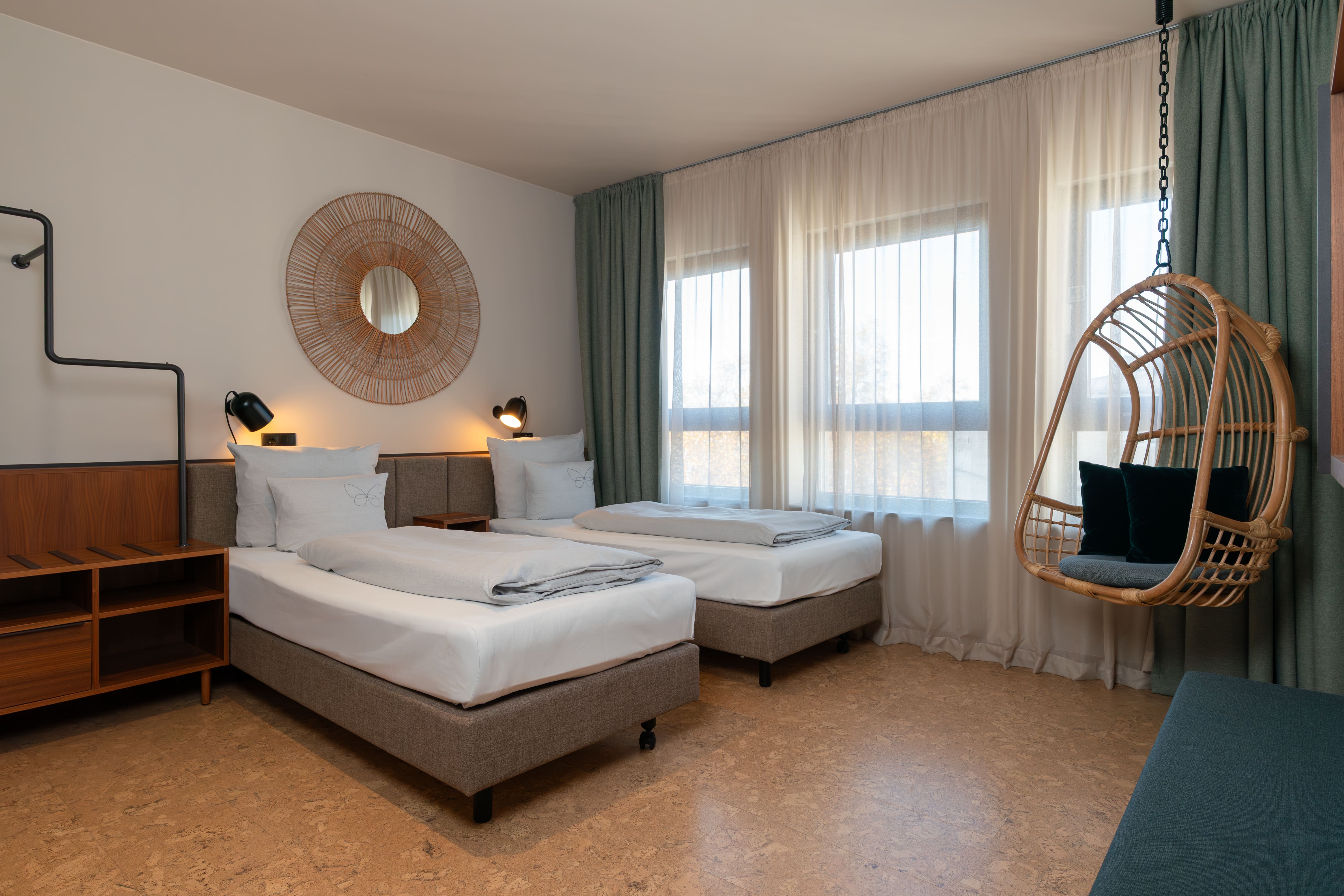 Twin One Bedroom Accessible