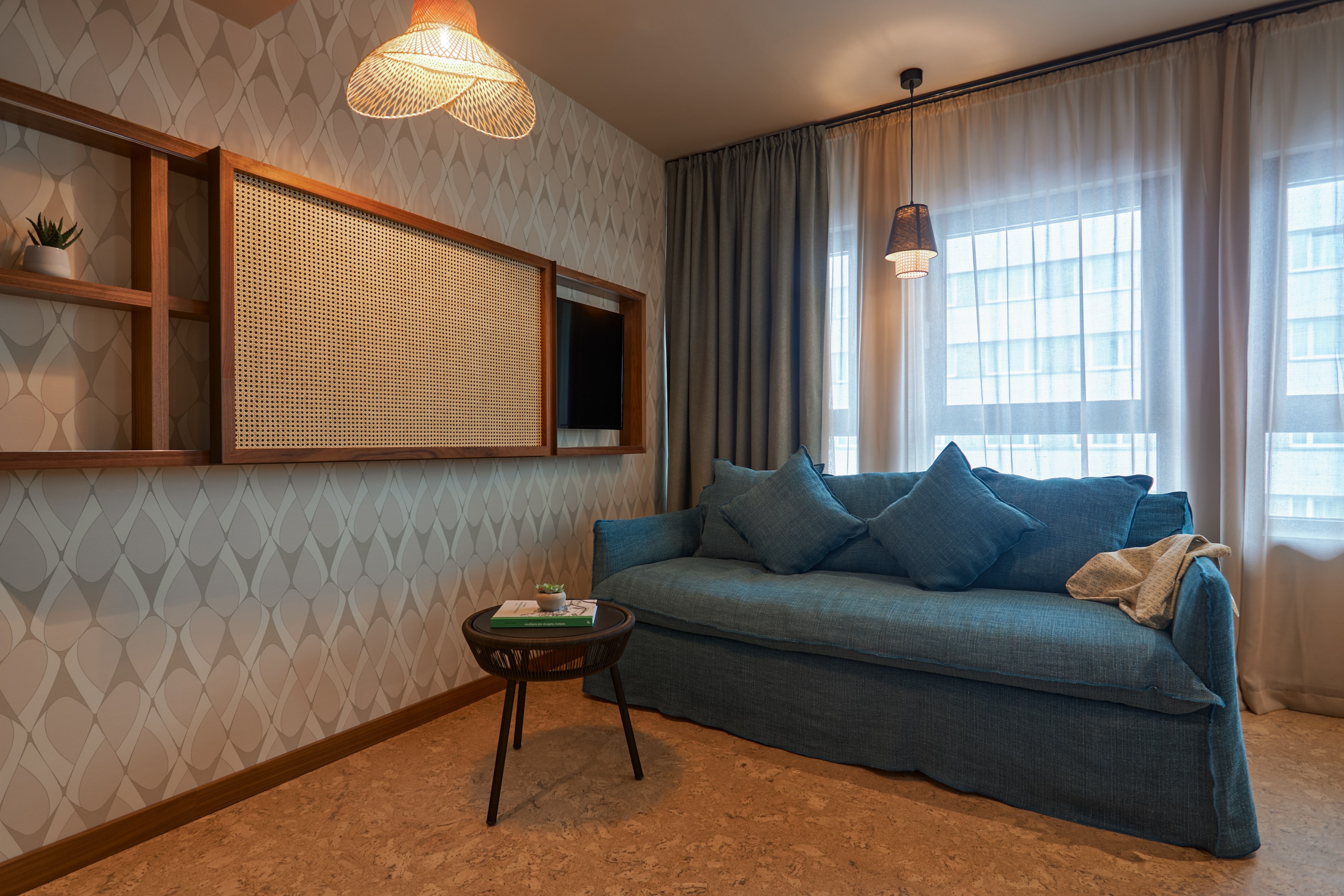 Double Deluxe One Bed