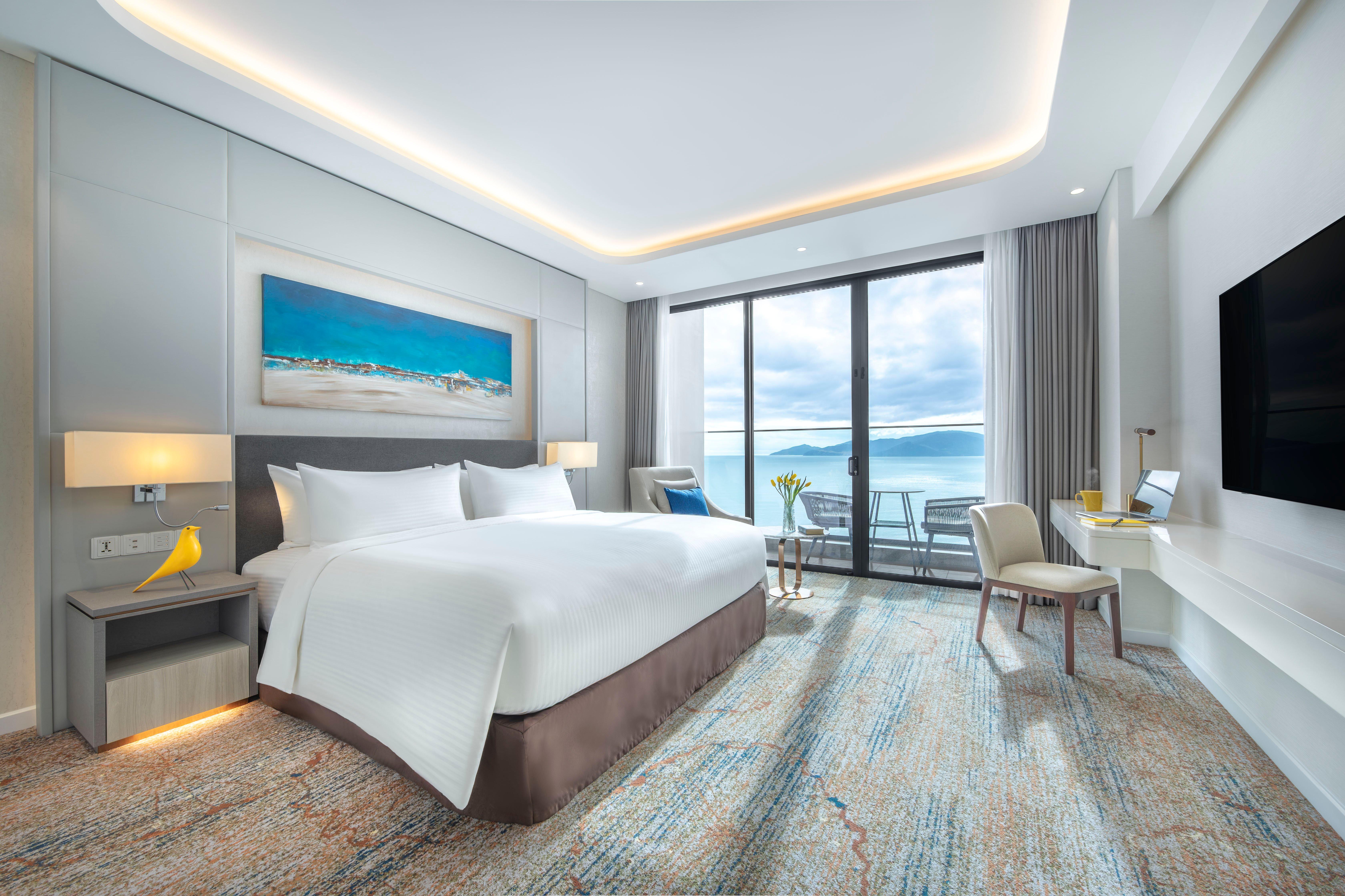 Double Premium with Views