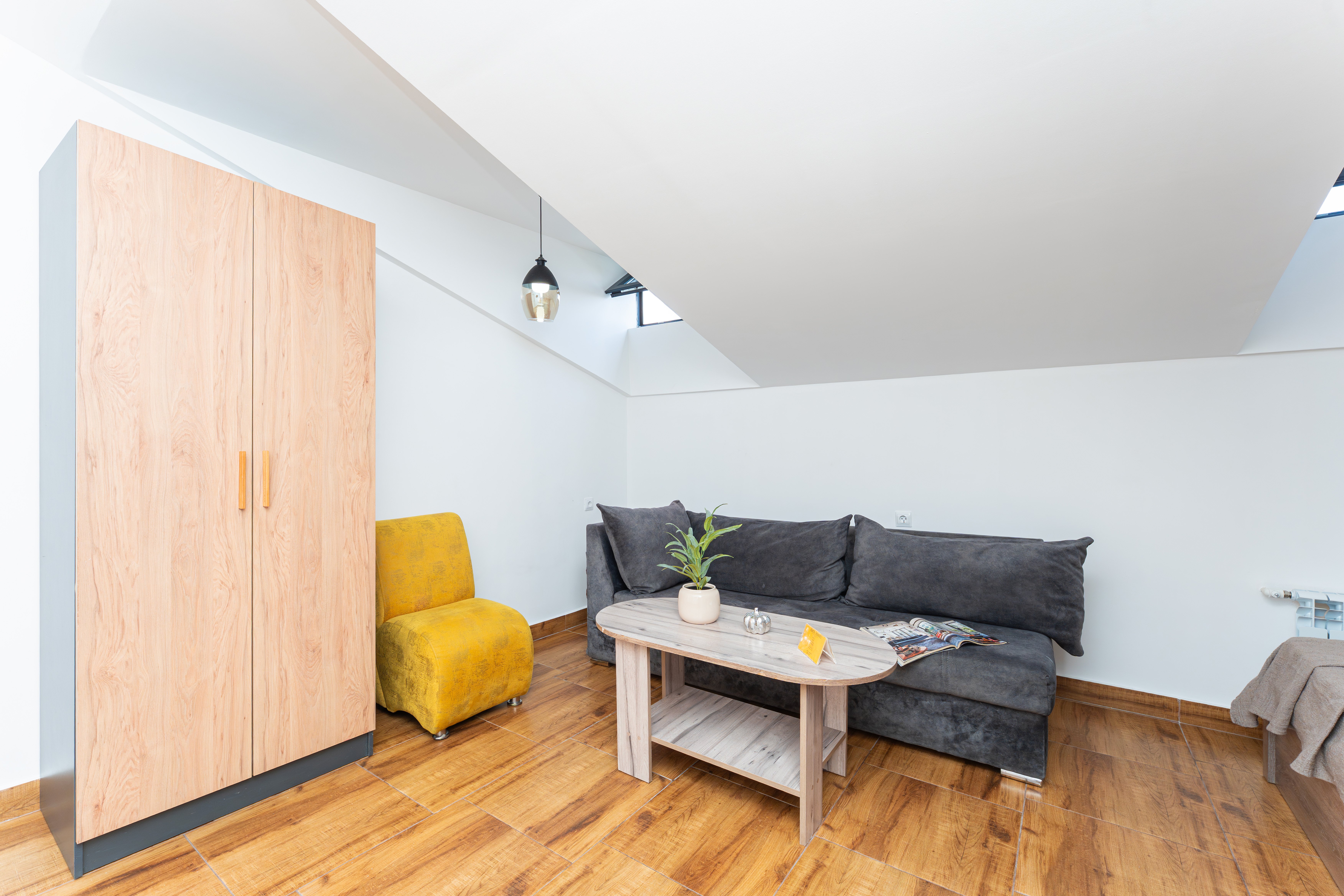 Double Deluxe One Bed
