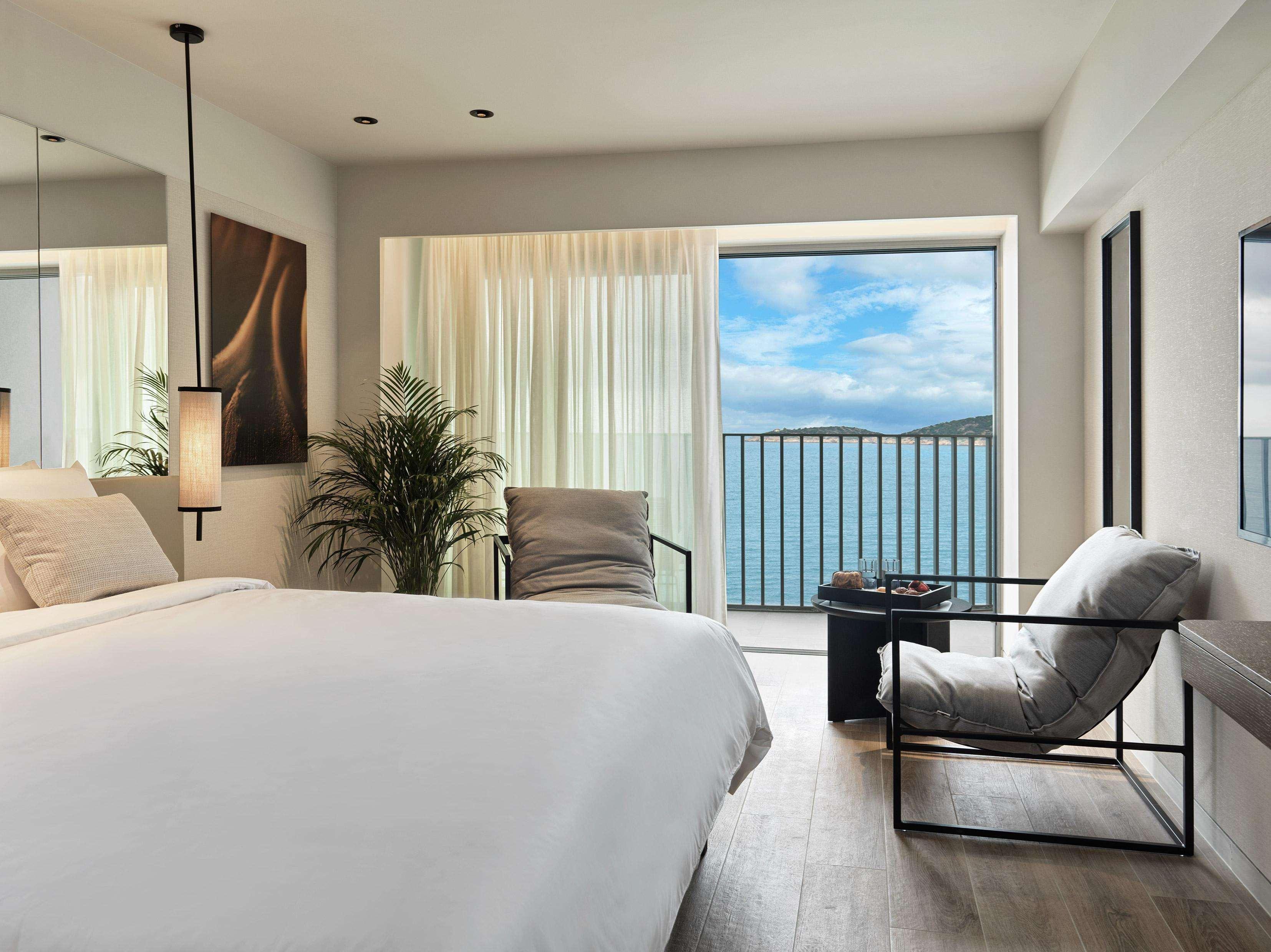 Double Deluxe Sea Front