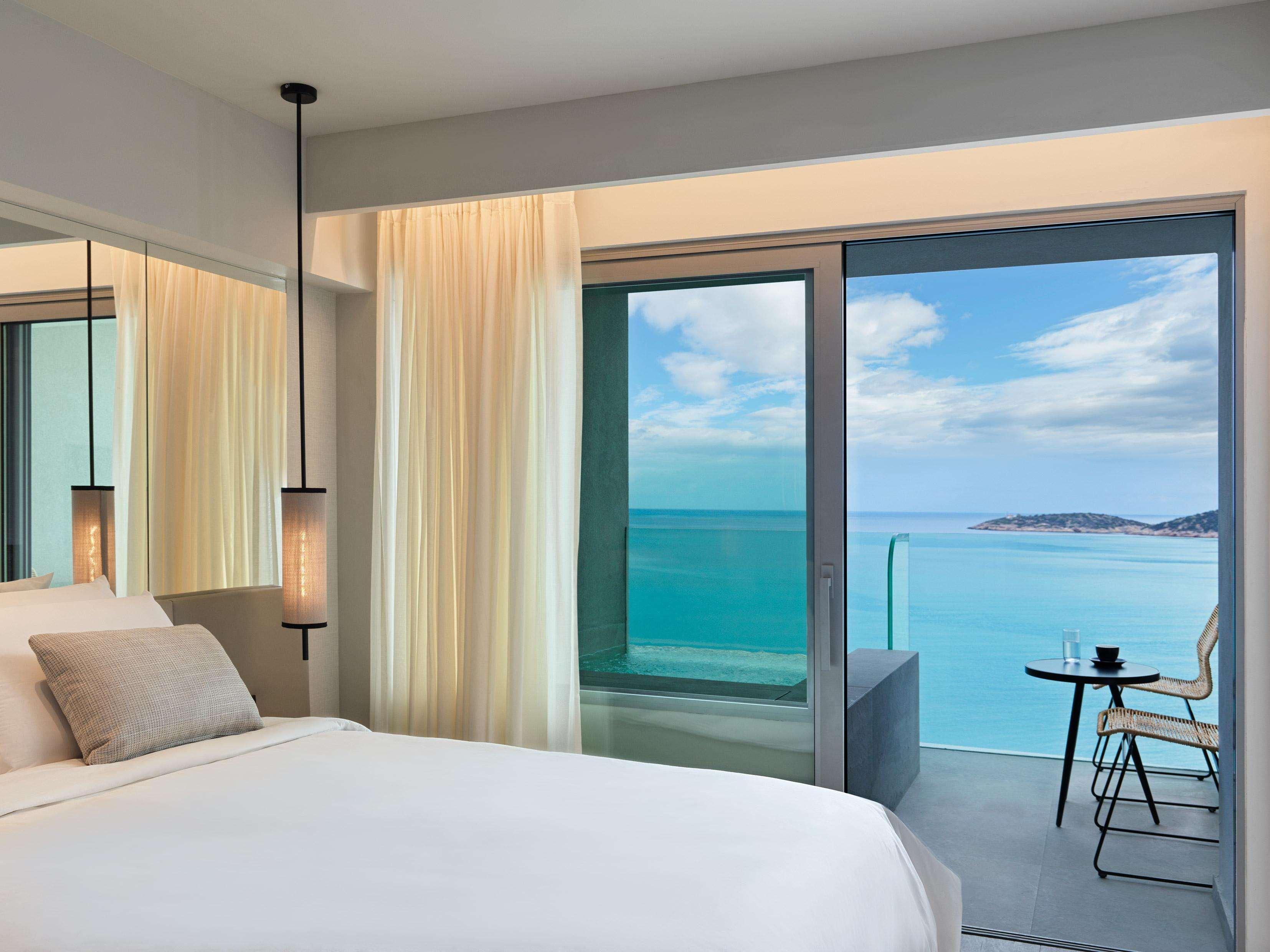 Double with Private Pool