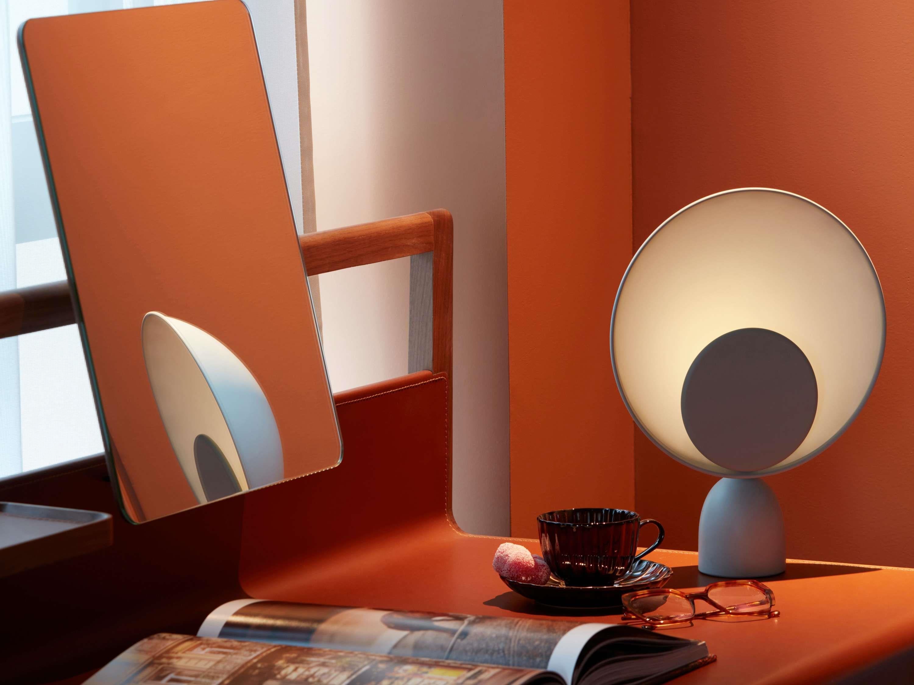 Studio King Size Bed