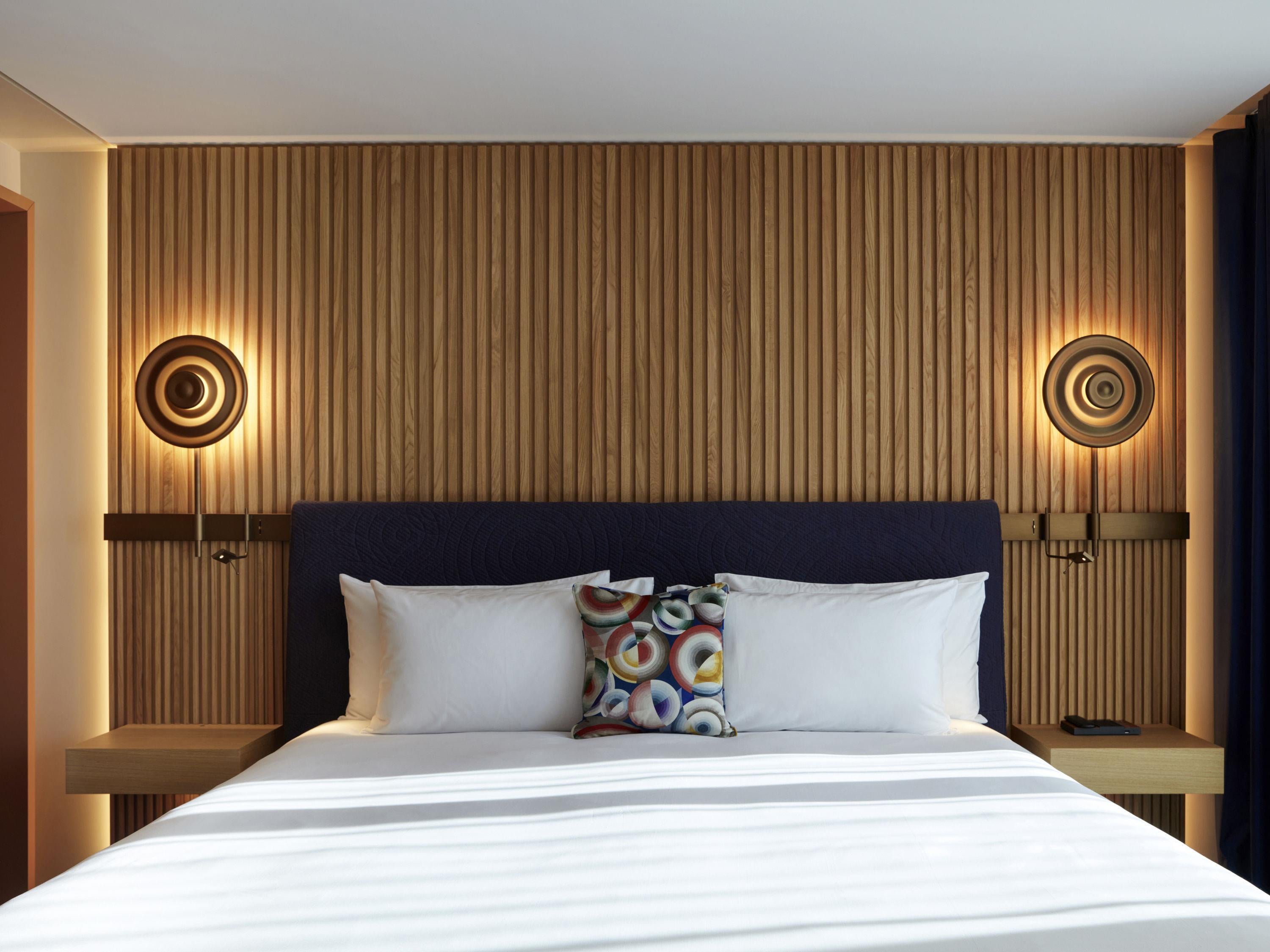 Double King Size Bed