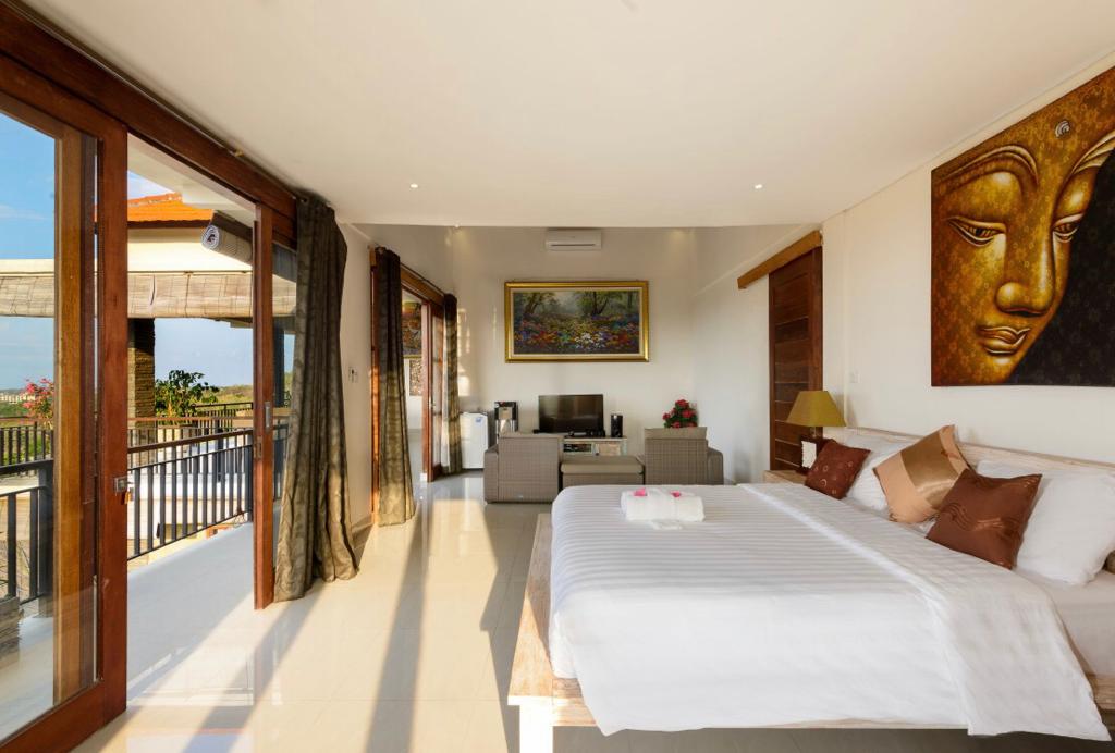 Double Deluxe King Bed