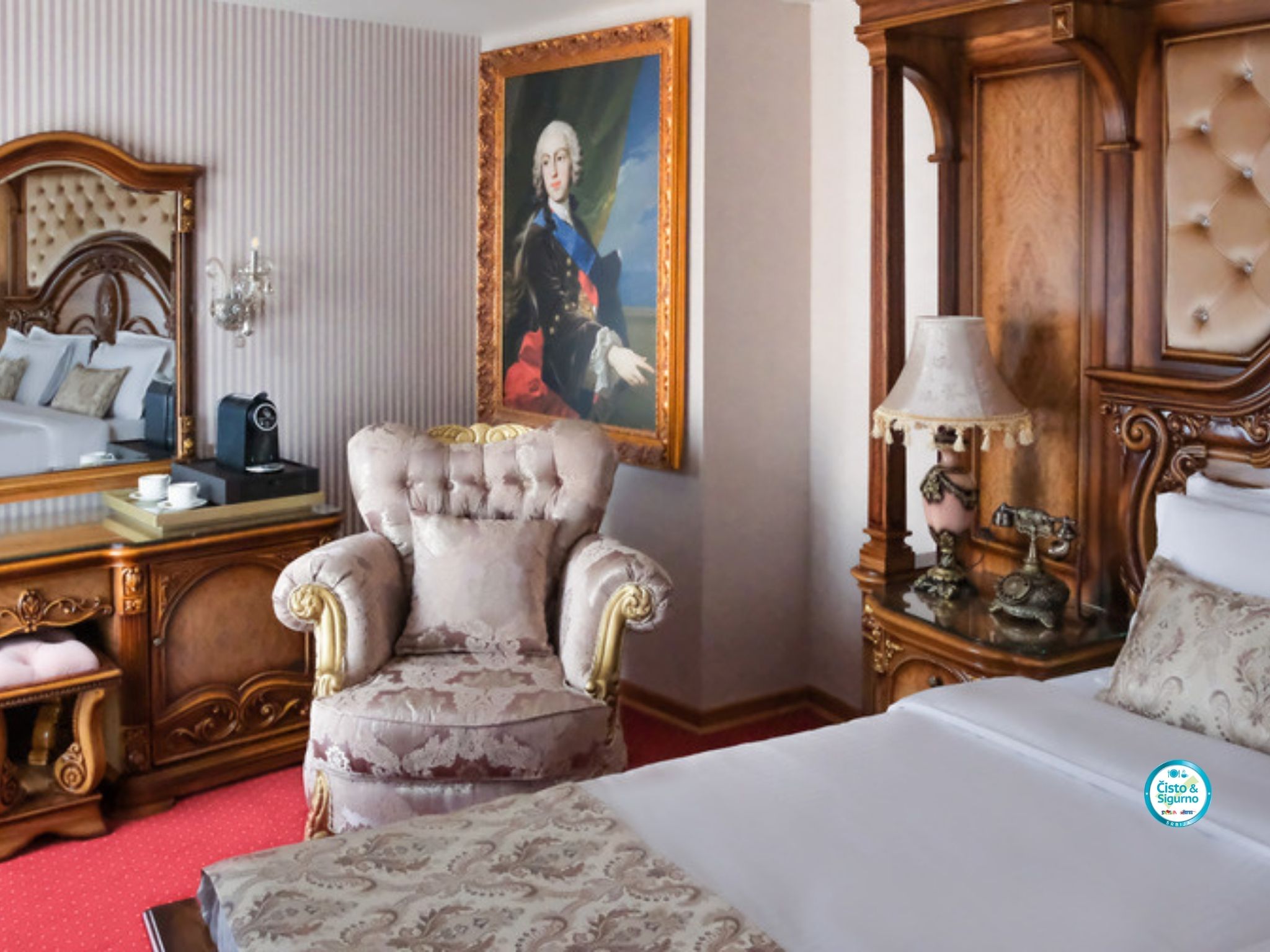 Double Deluxe King Bed