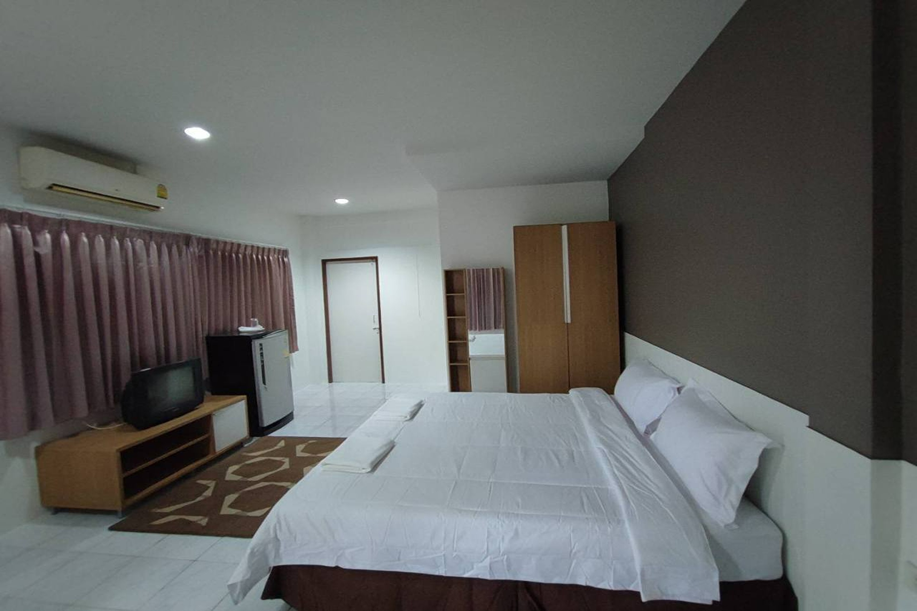 Family Room Standard