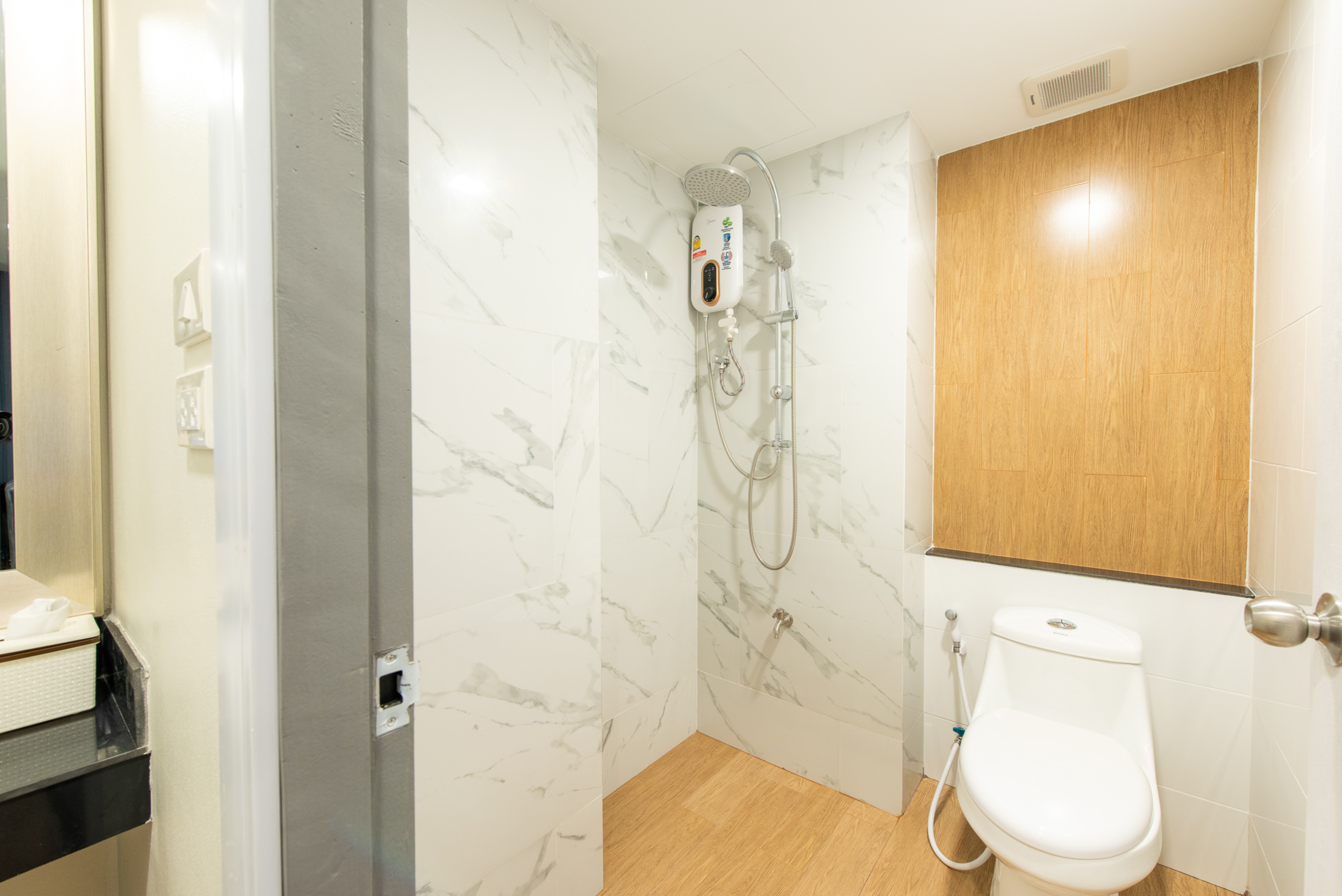 Family Room Three Beds