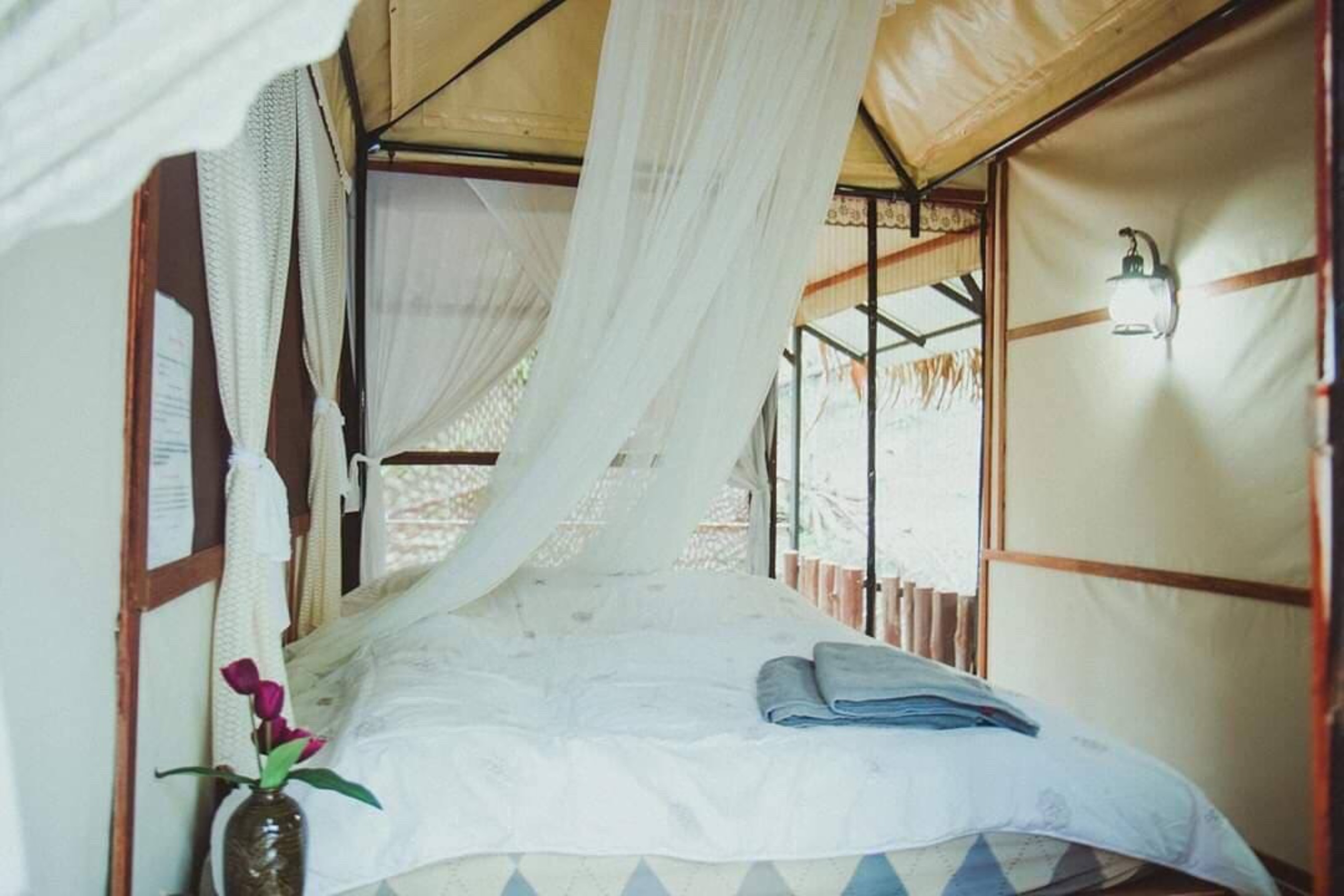 Tent No Air Conditioning