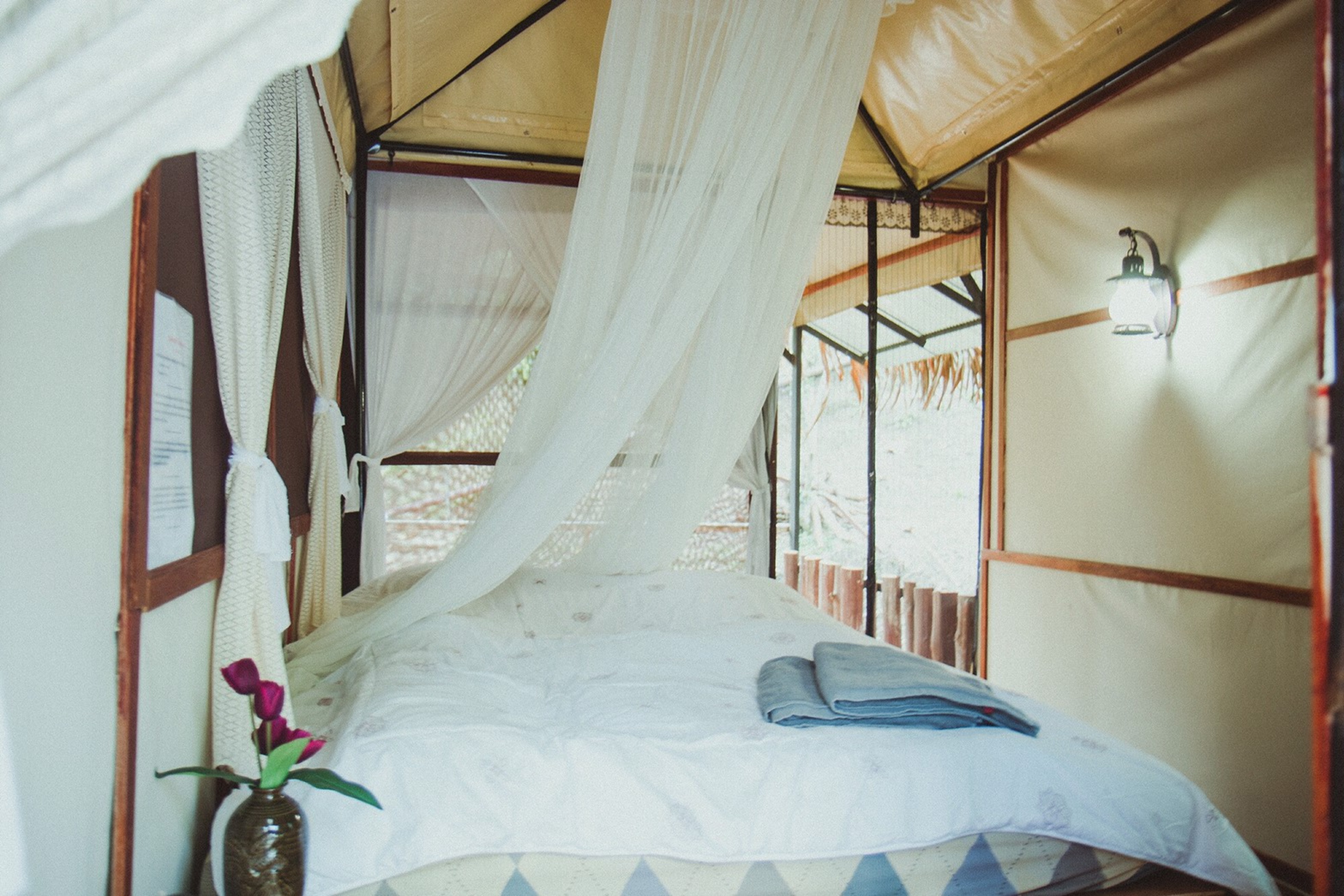 Tent No Air Conditioning