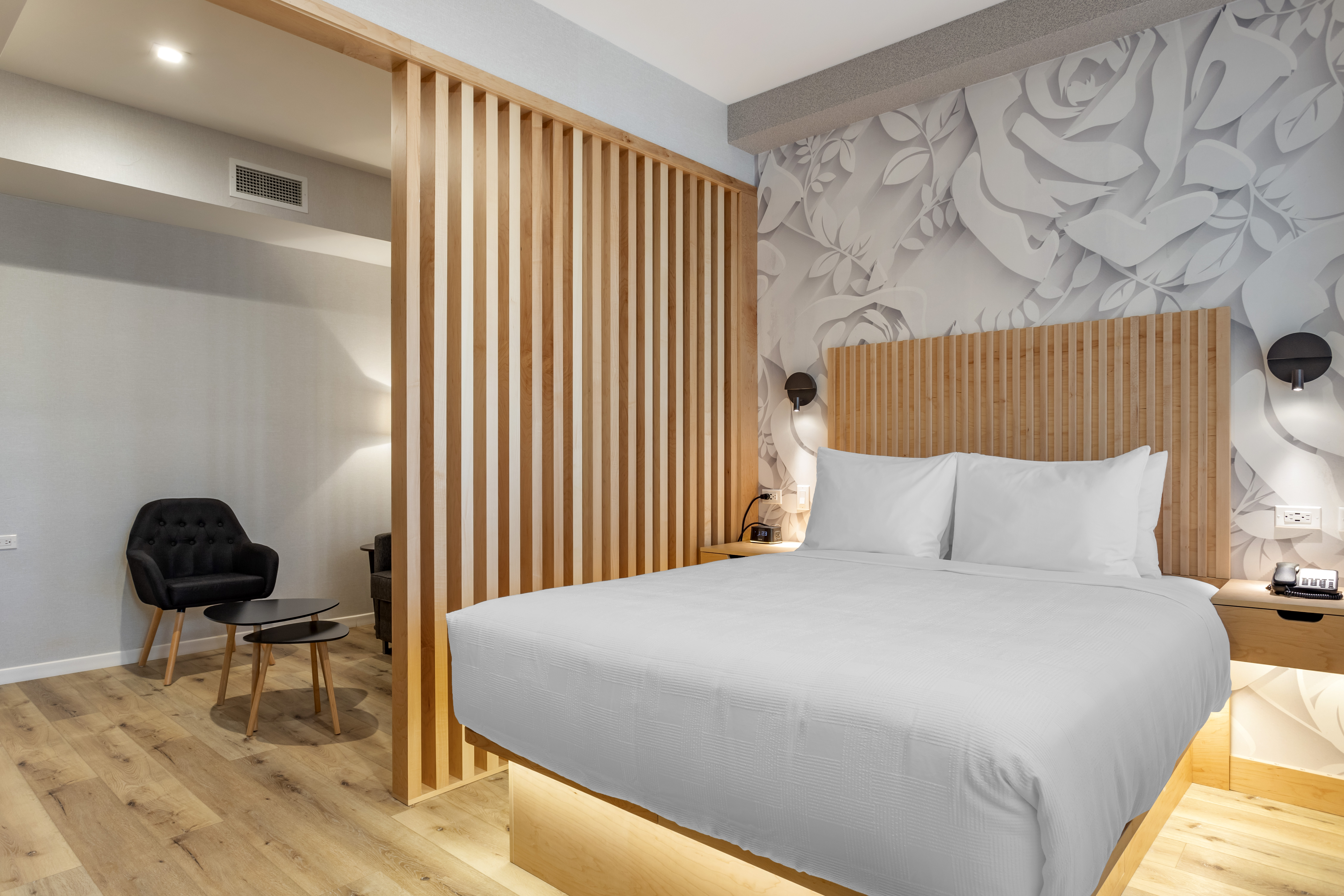 Suite Accessible-queen Size Bed