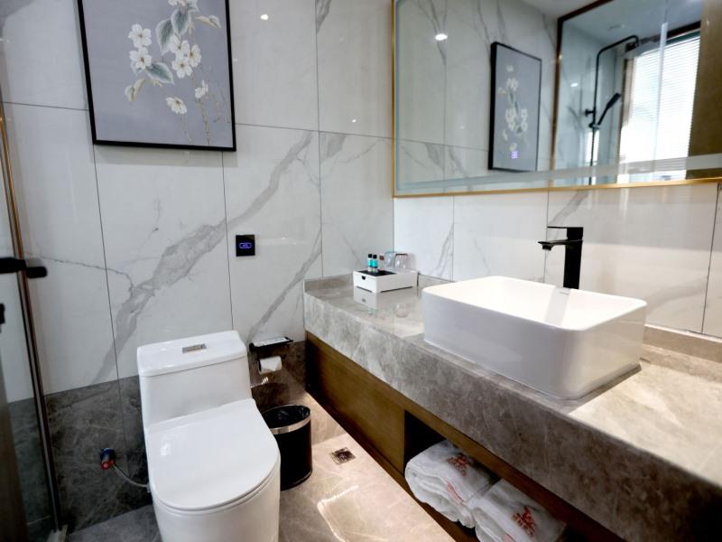 Double Business King Bed