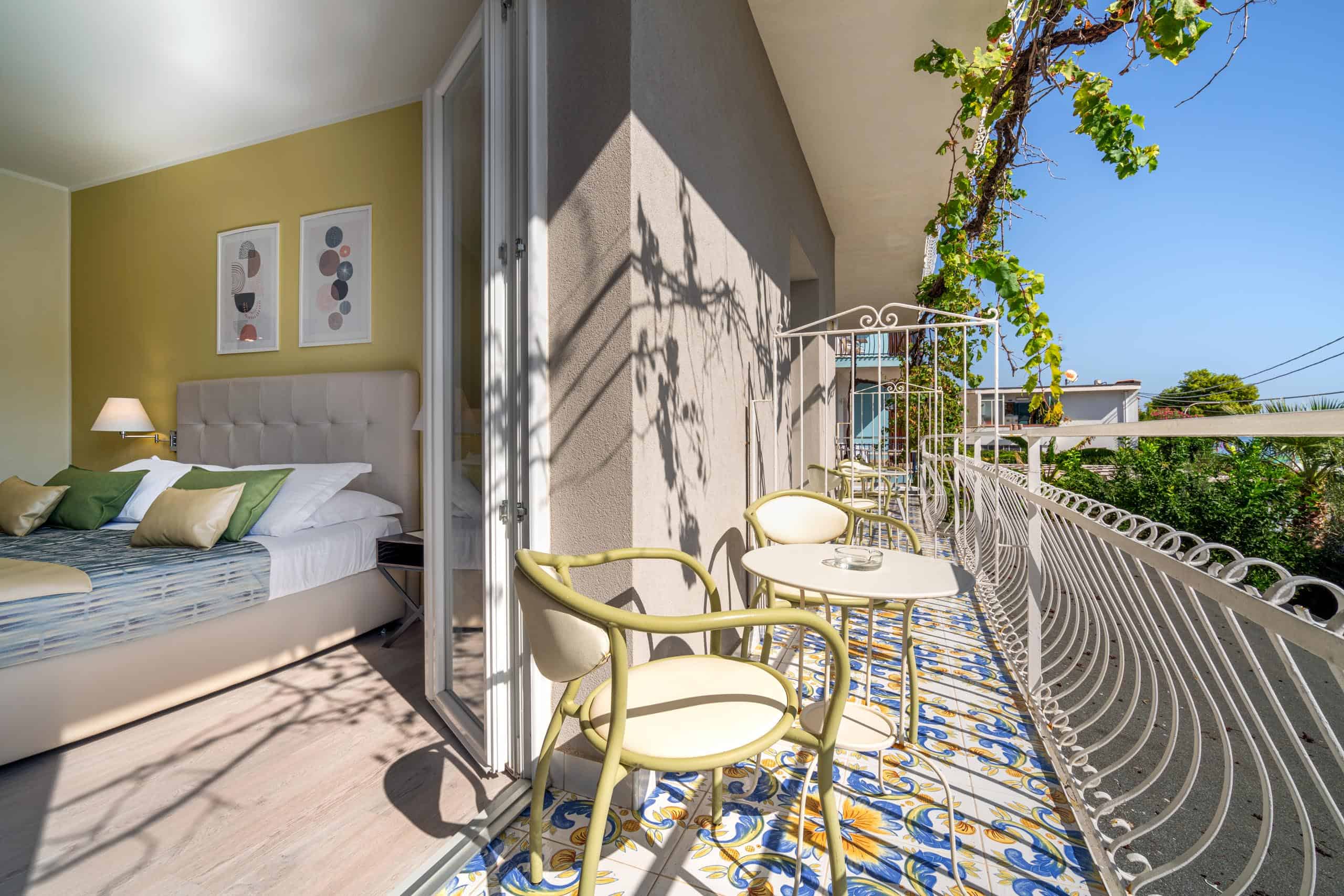 Double Superior Sea Front