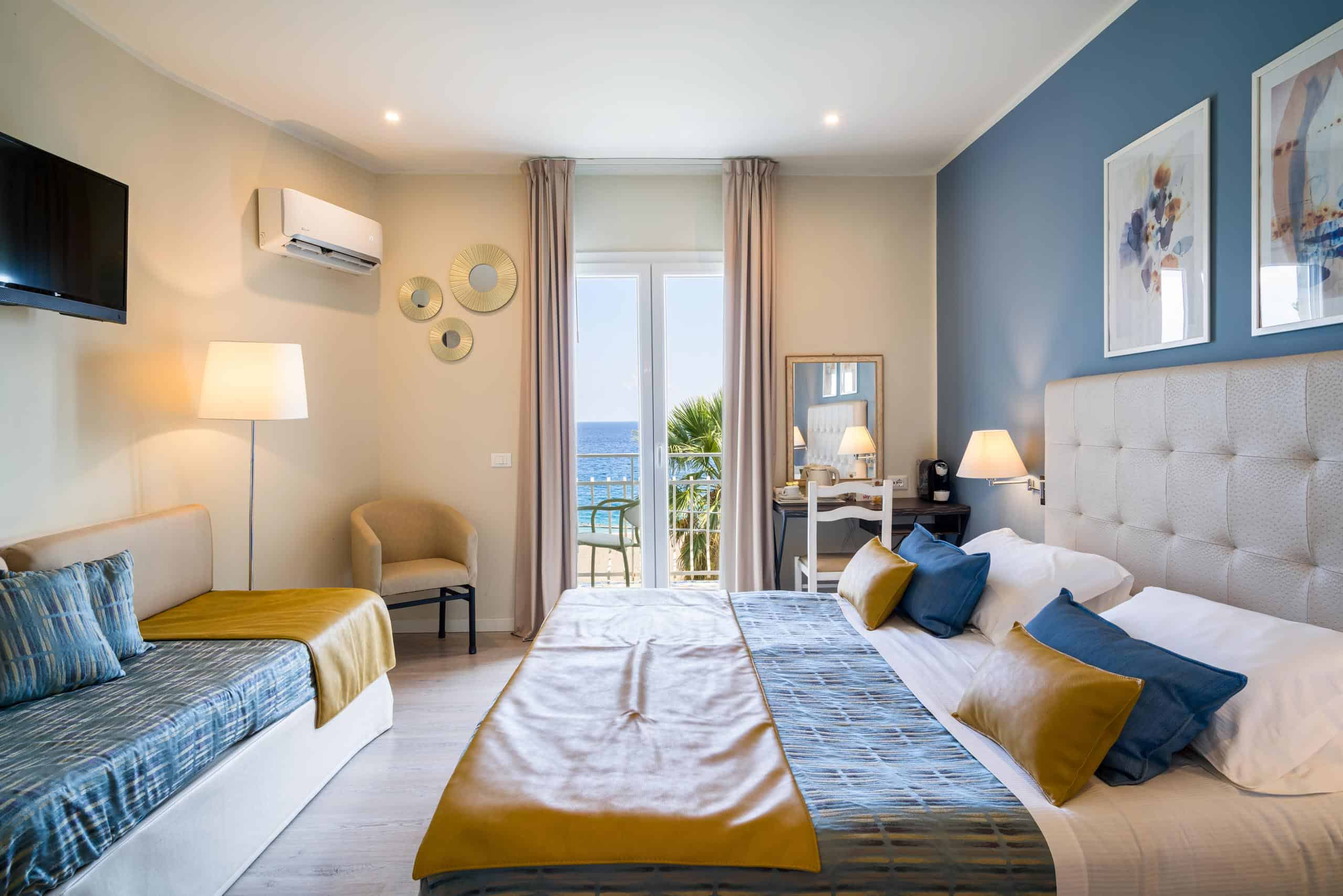 Triple Superior Sea Front