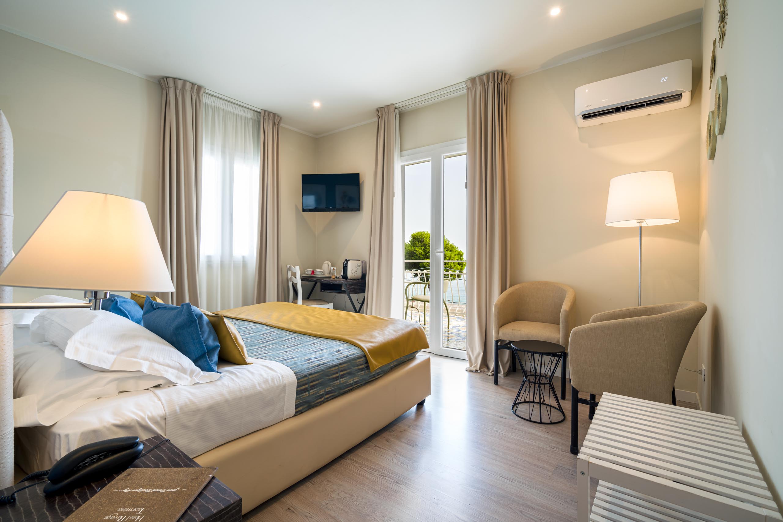 Double Deluxe Sea Front