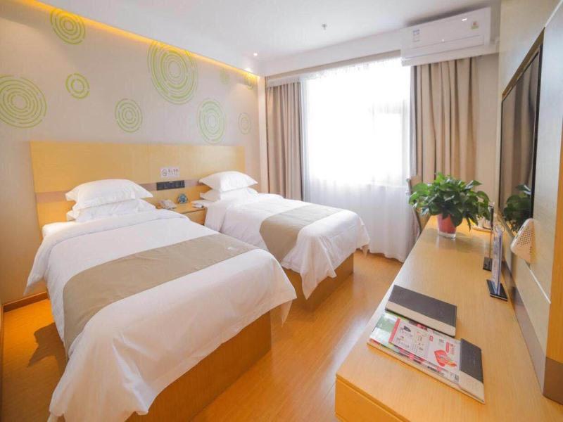 Family Room Standard